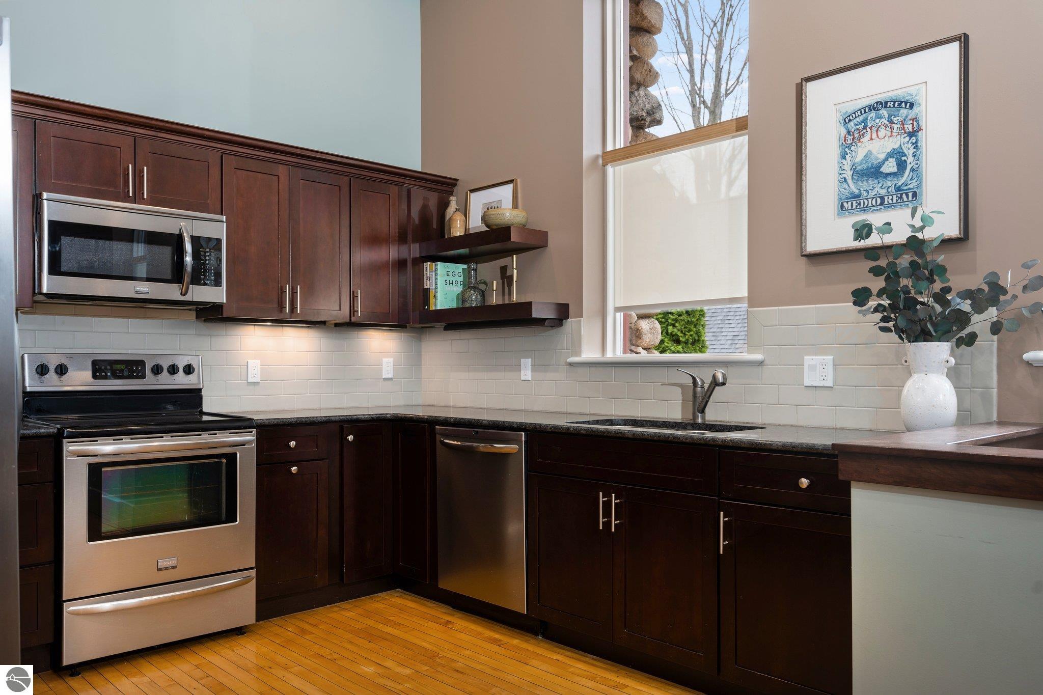 513 N Saint Marys Street # 2