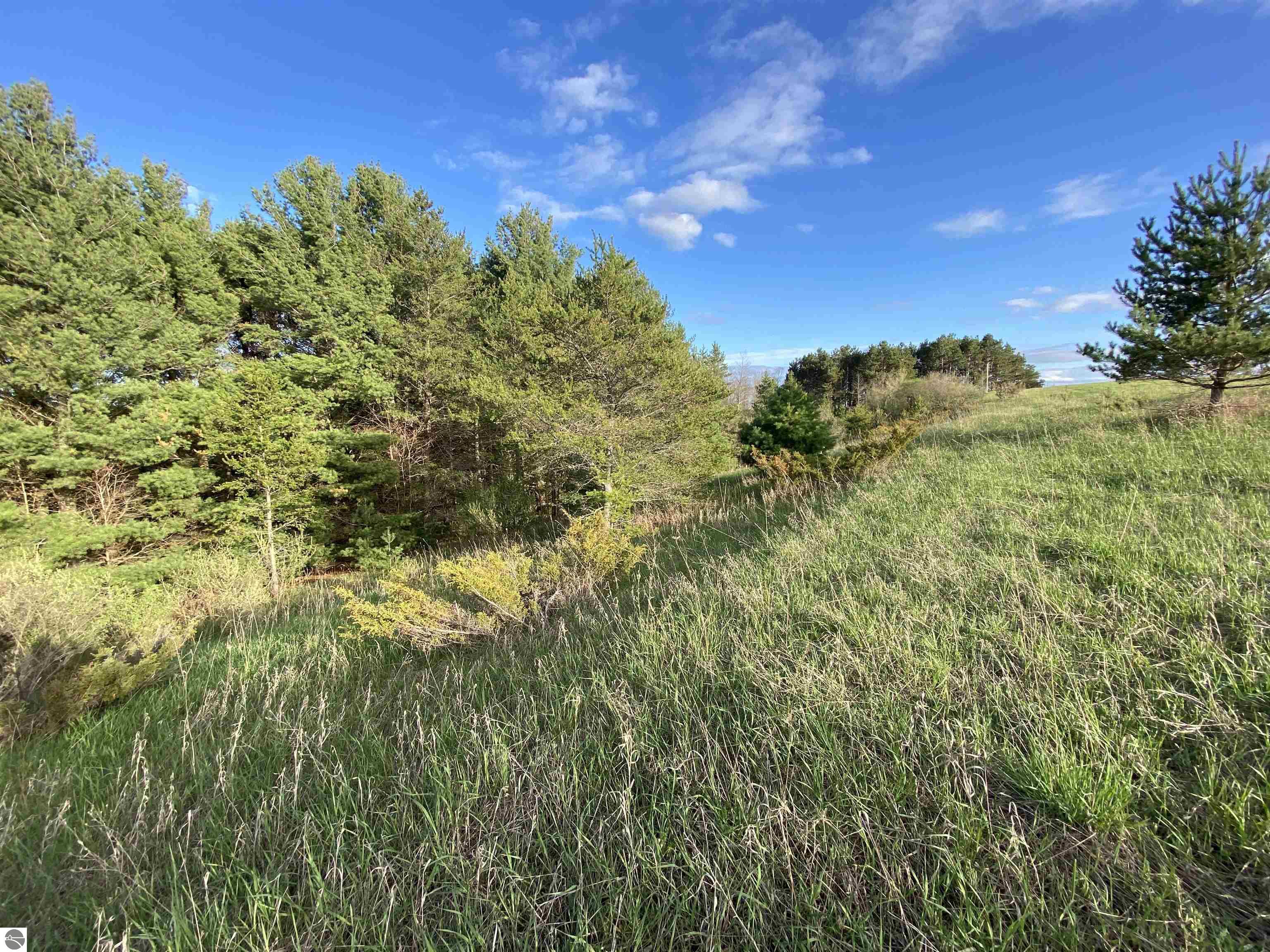s S Good Harbor Trail
