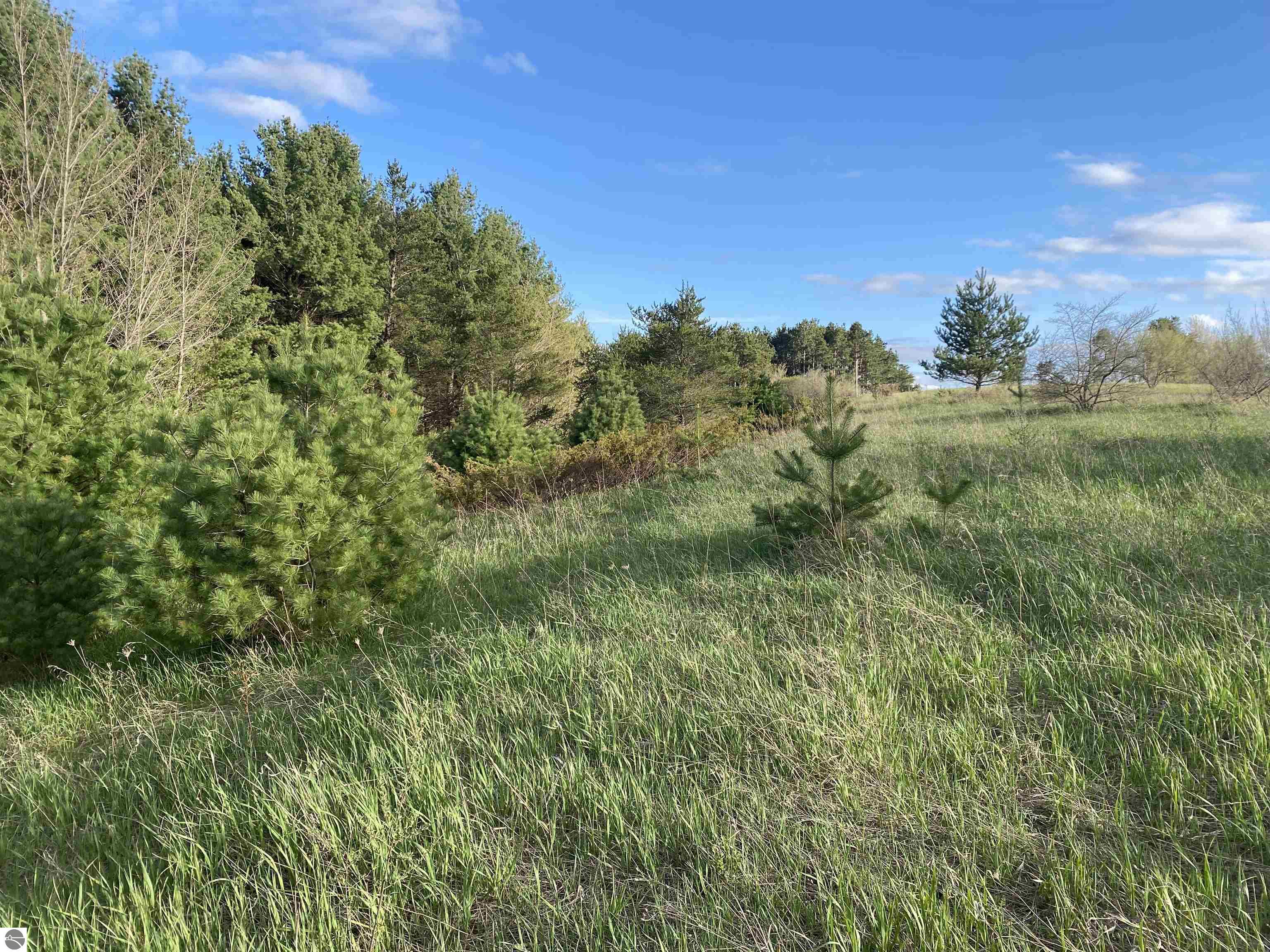 s S Good Harbor Trail