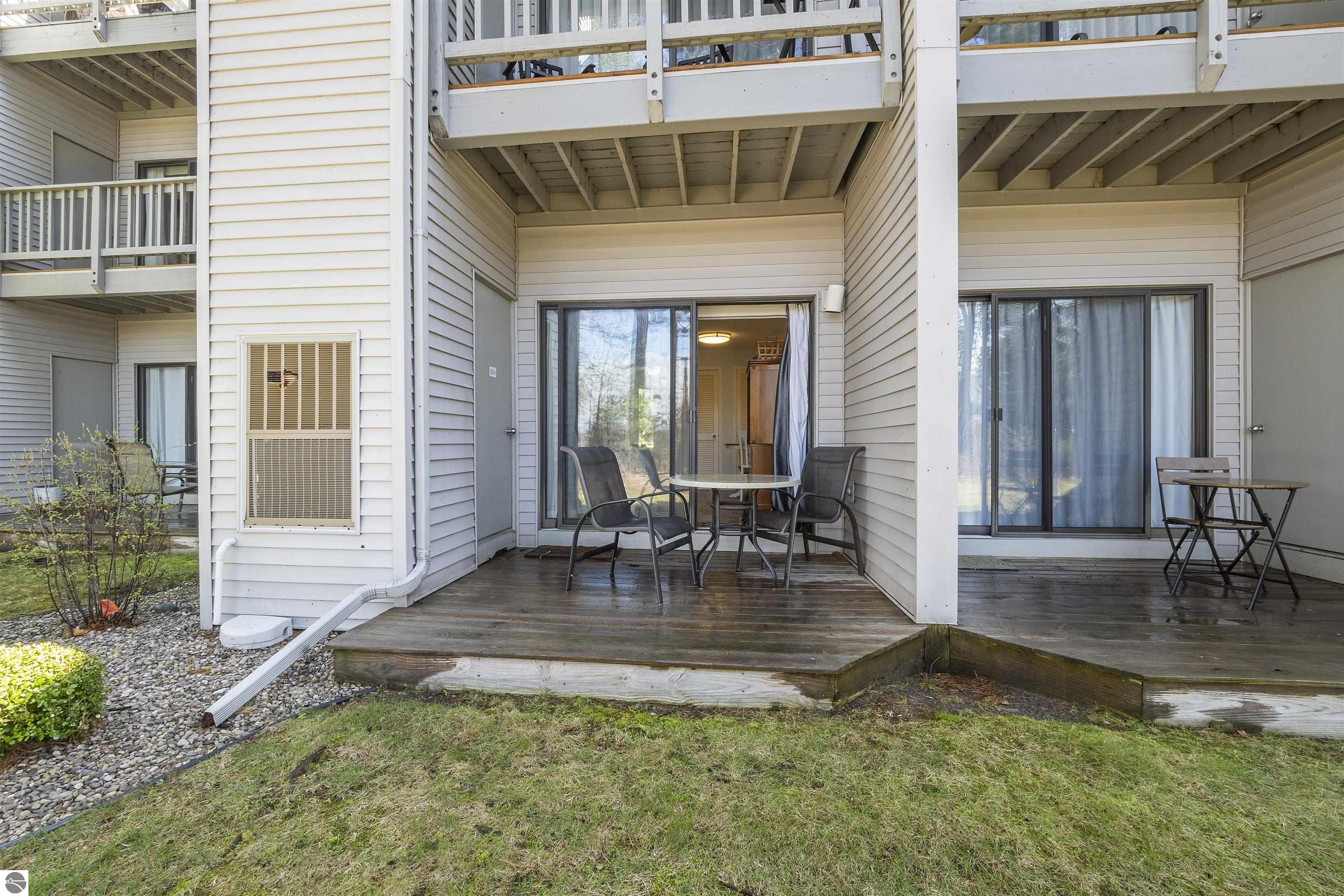 5680 Creeks Crossing # 111