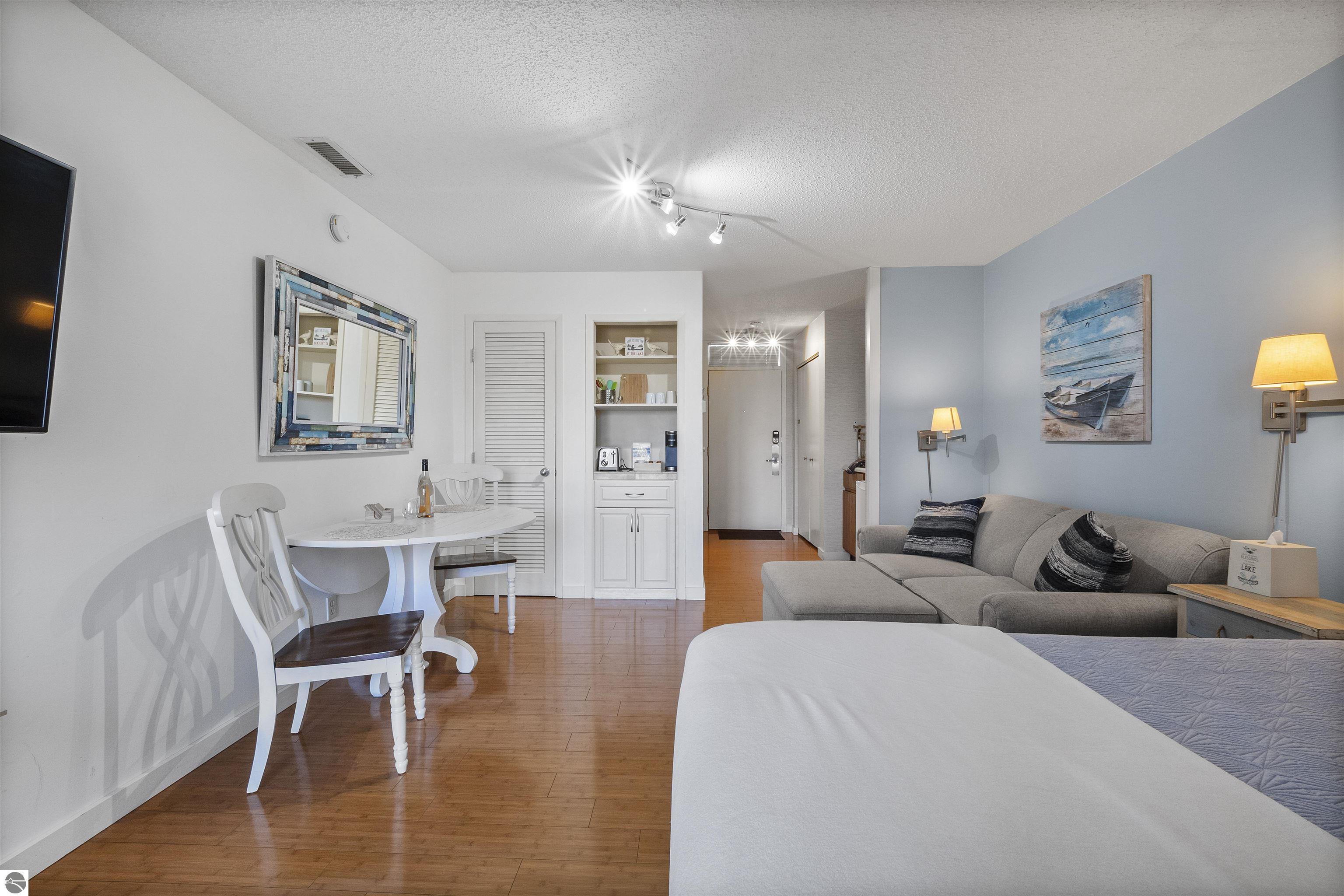 5679 Creeks Crossing # 110