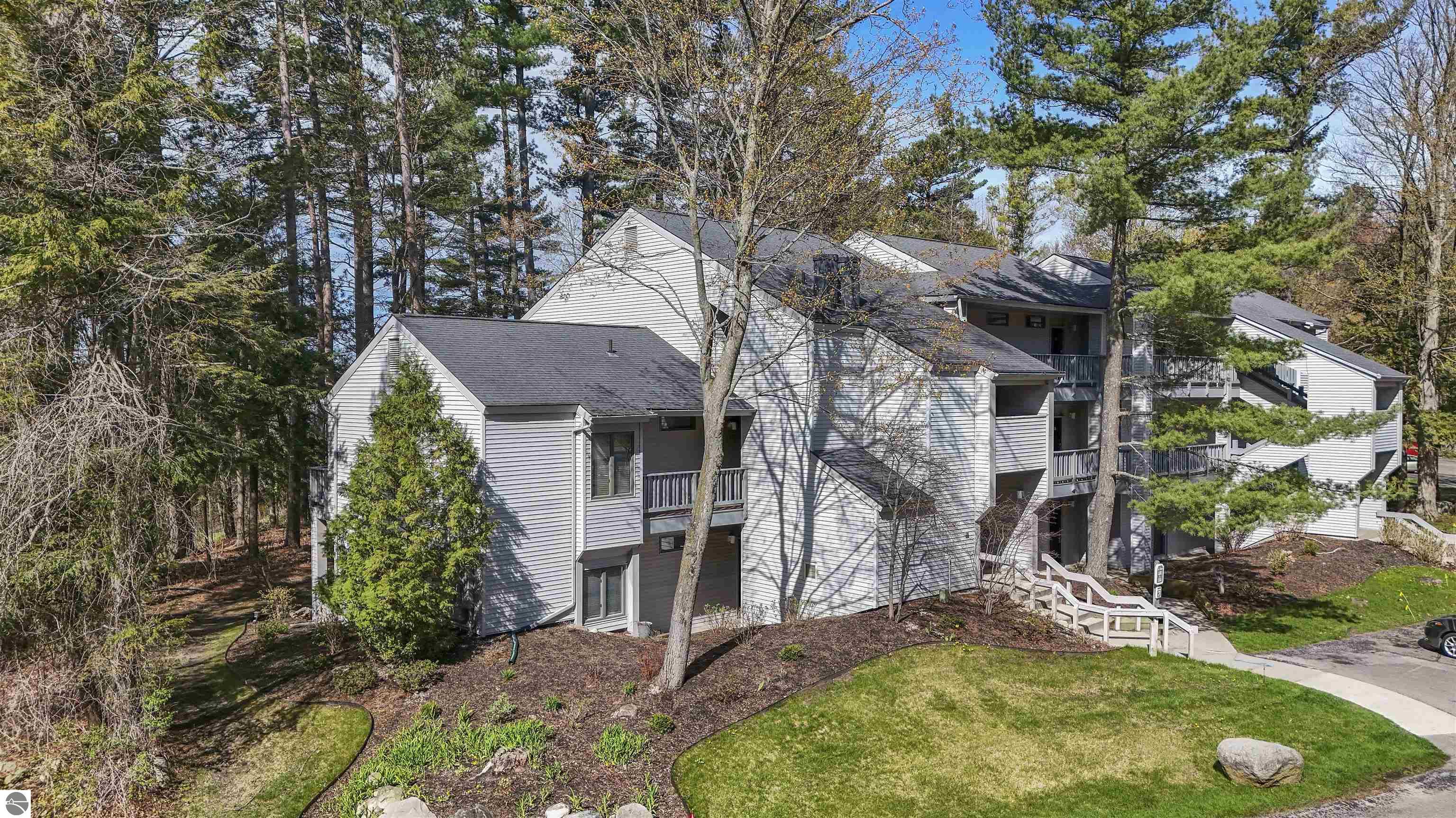 5679 Creeks Crossing # 110