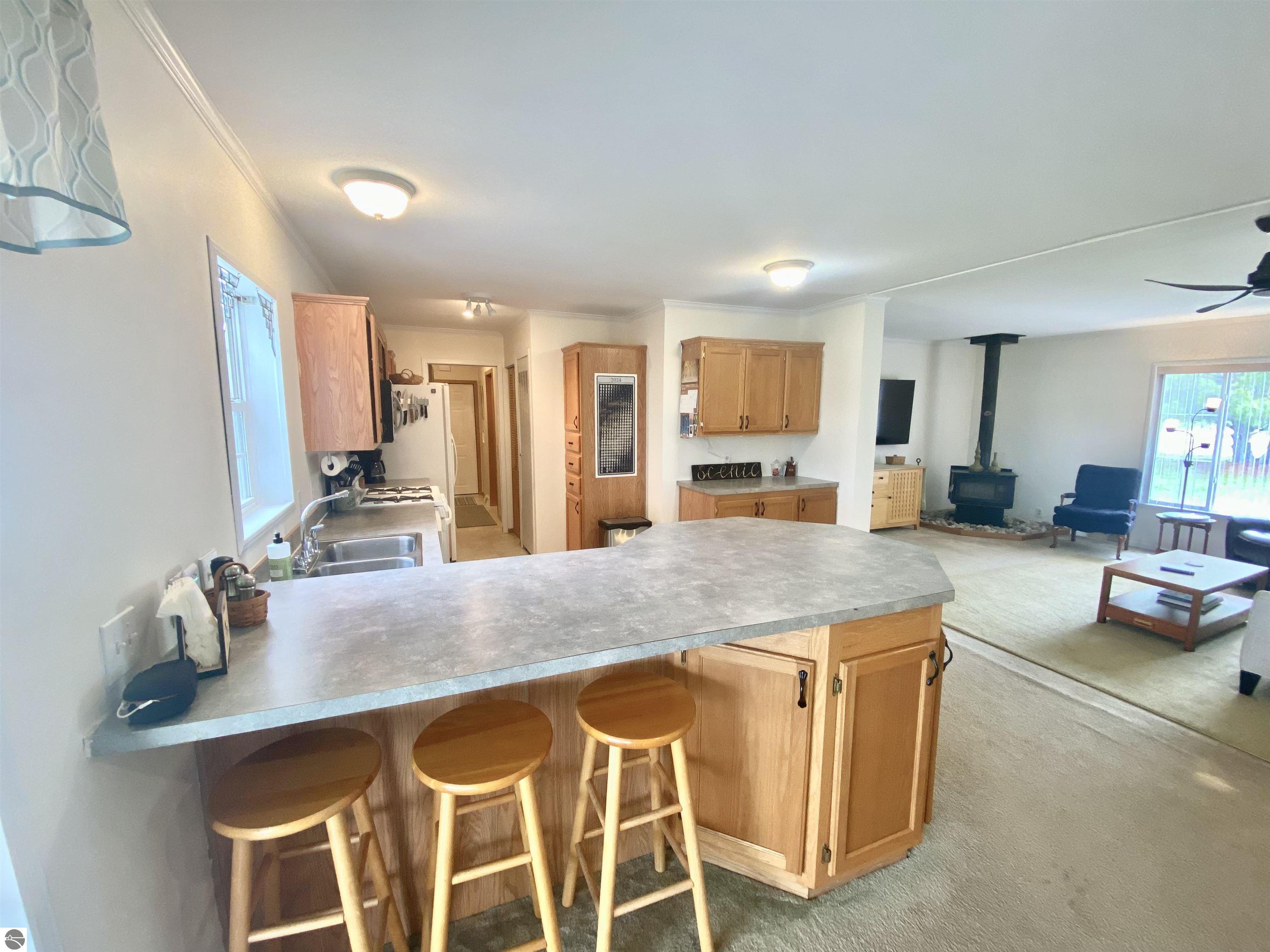 10700 Scenic Drive
