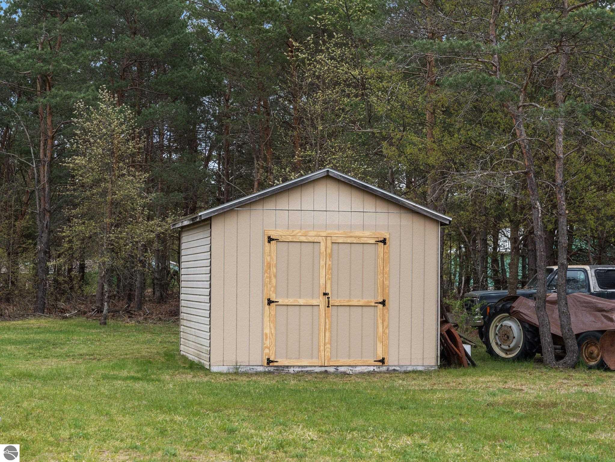 15333 County Line Road