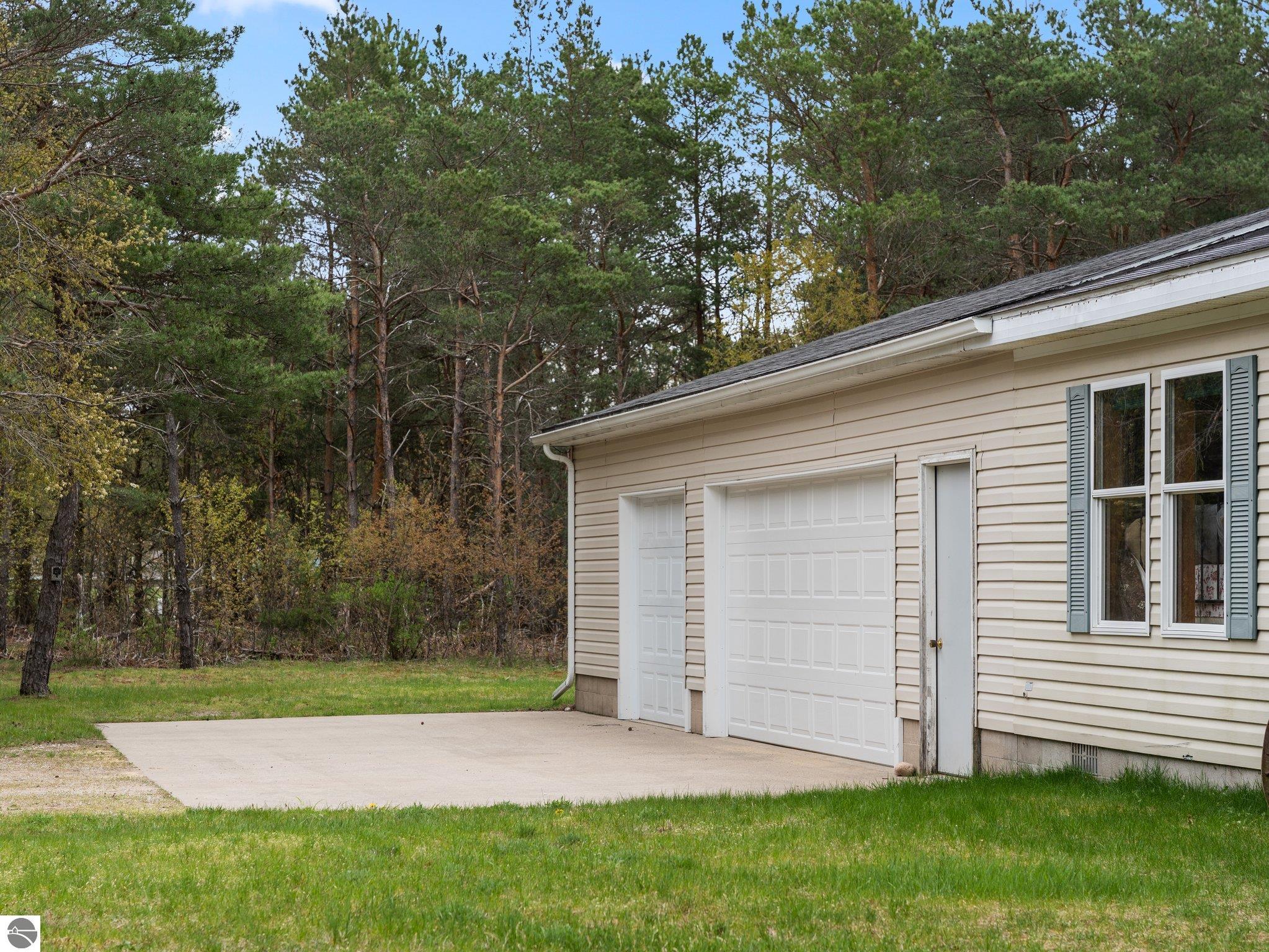 15333 County Line Road