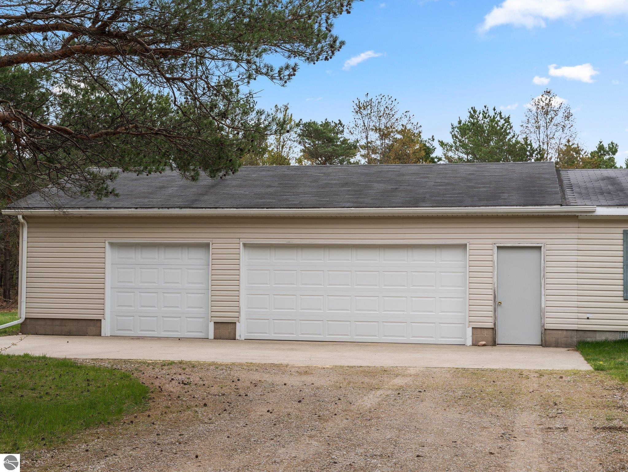 15333 County Line Road