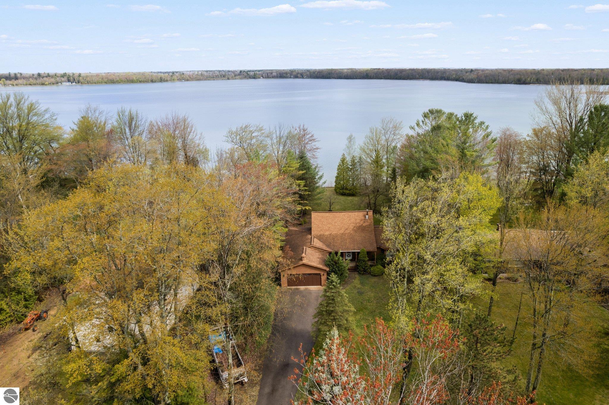 7804 North Shore Court