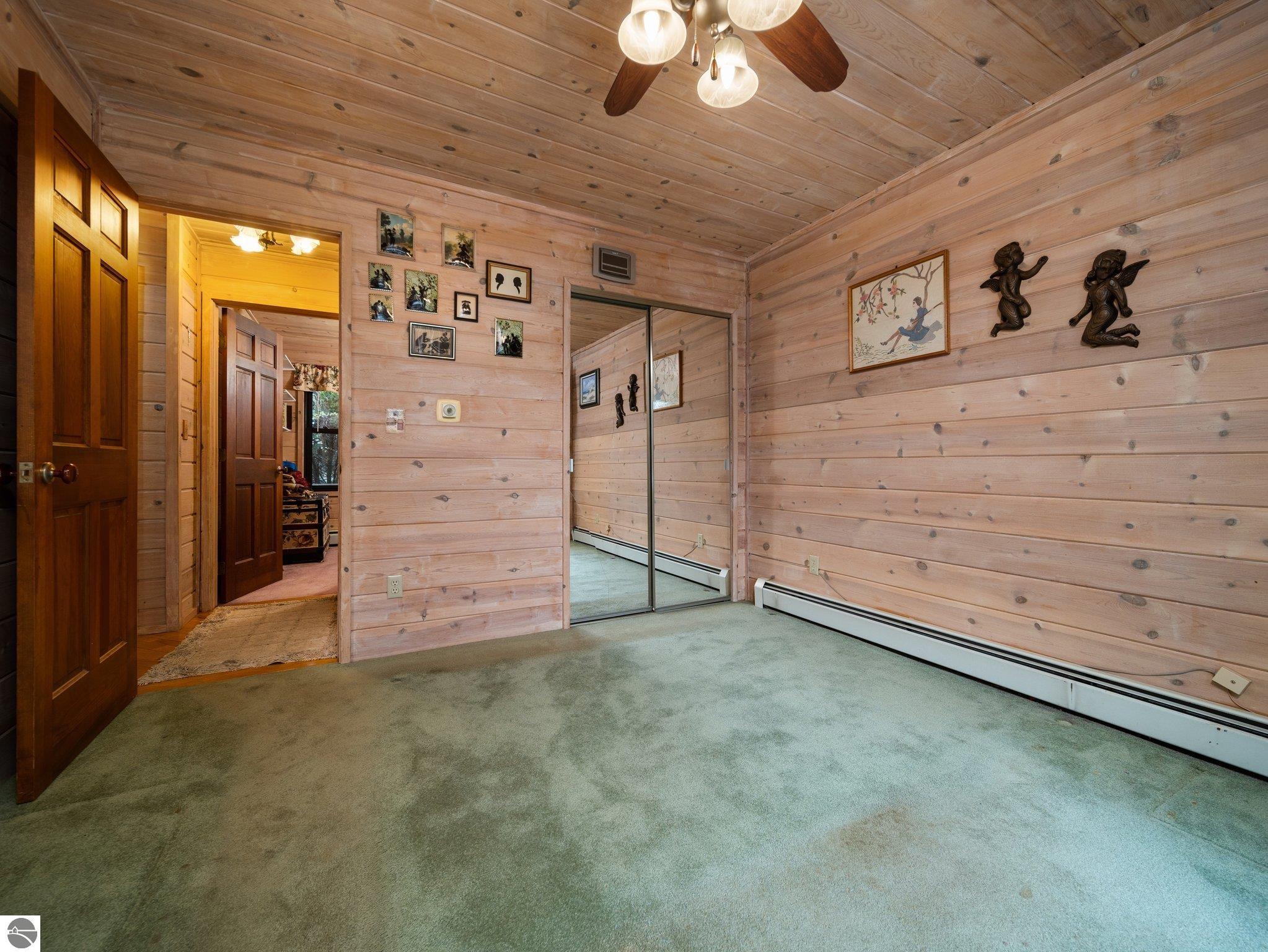 7804 North Shore Court