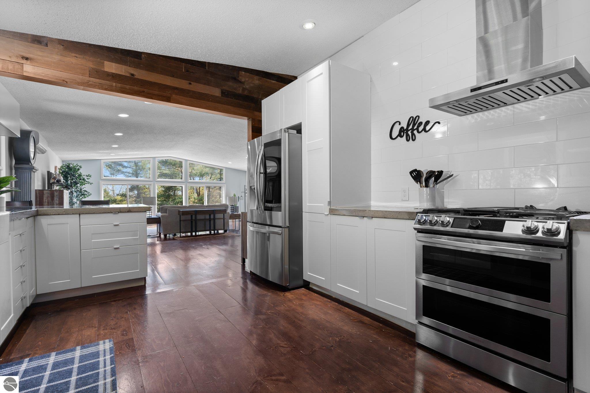 735 Quail Ridge Drive