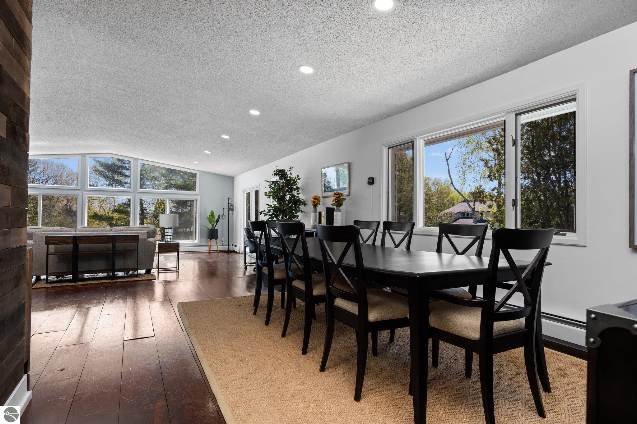 735 Quail Ridge Drive