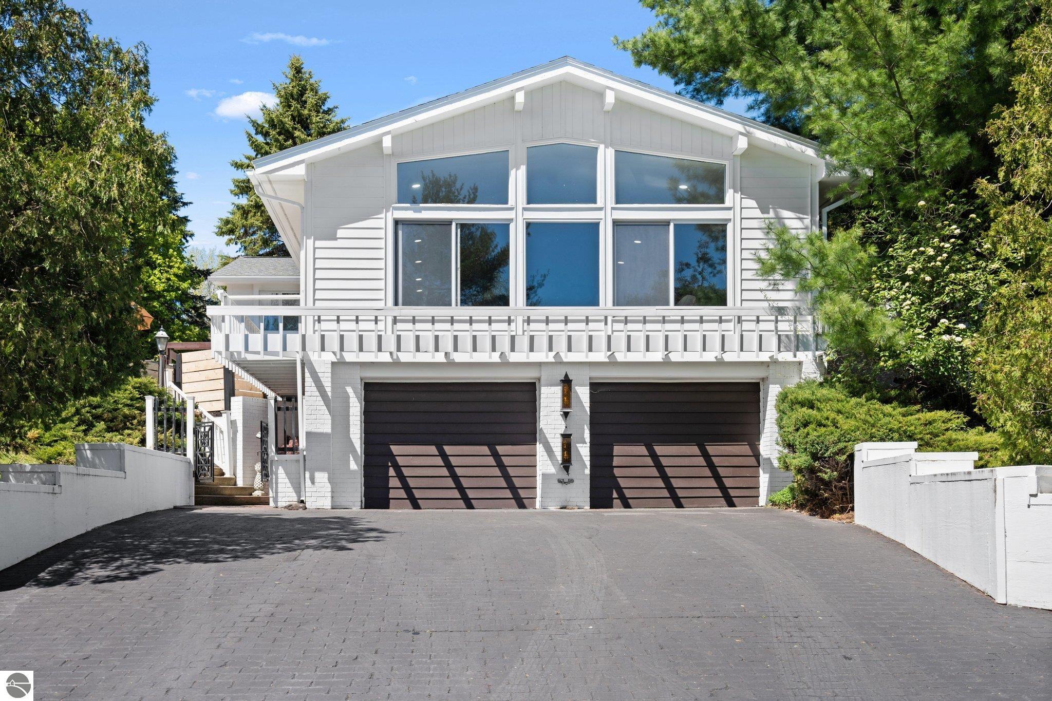 735 Quail Ridge Drive