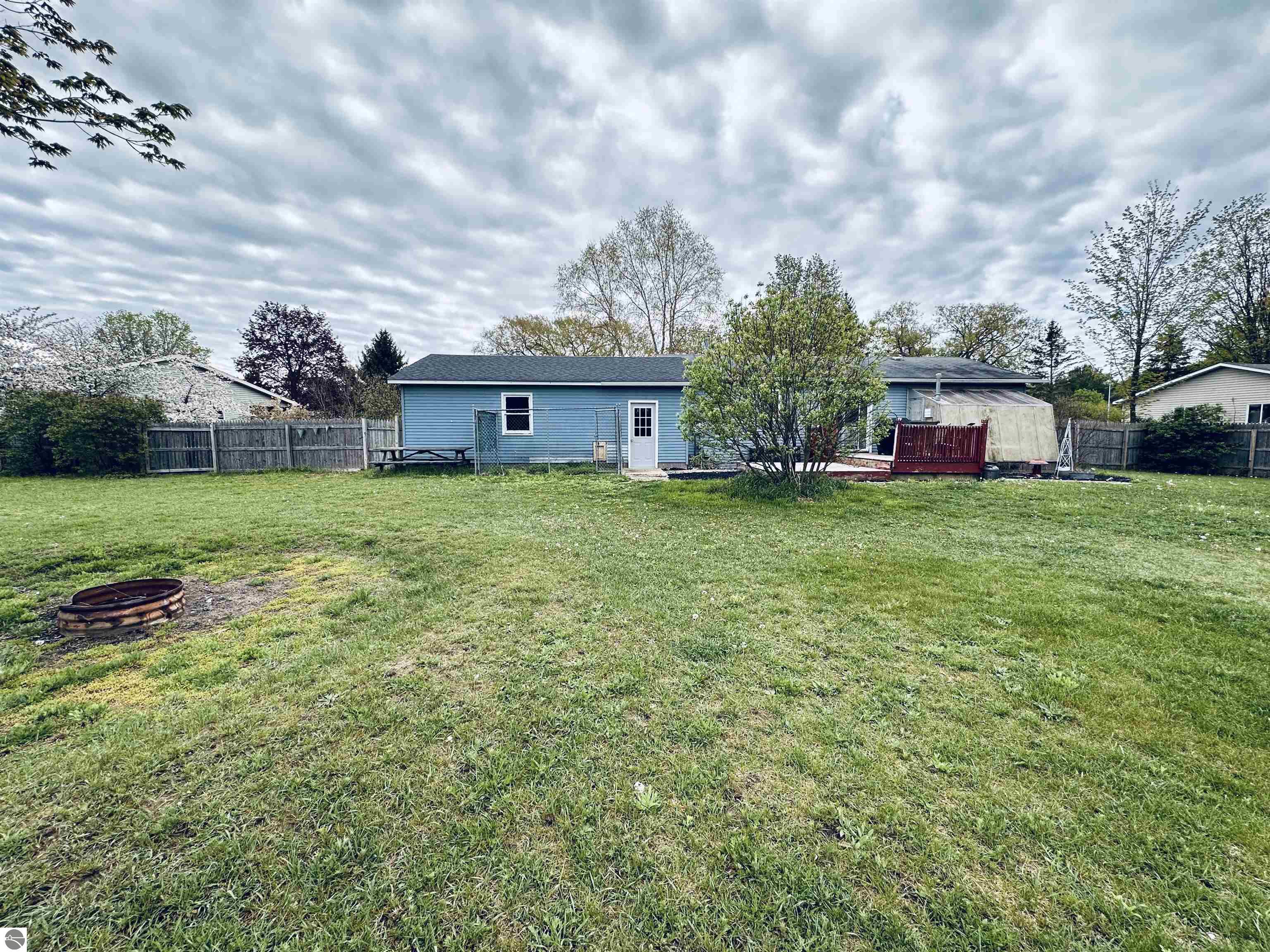 4650 N Manor Wood Drive