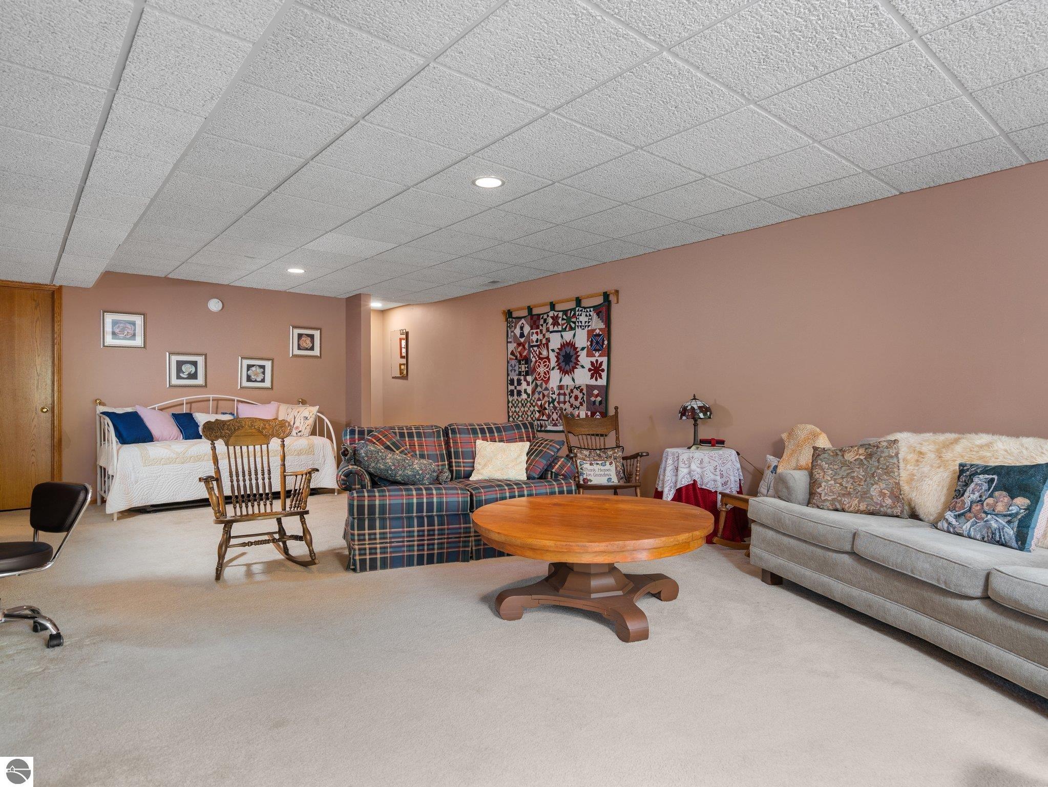 3715 Eastview Drive