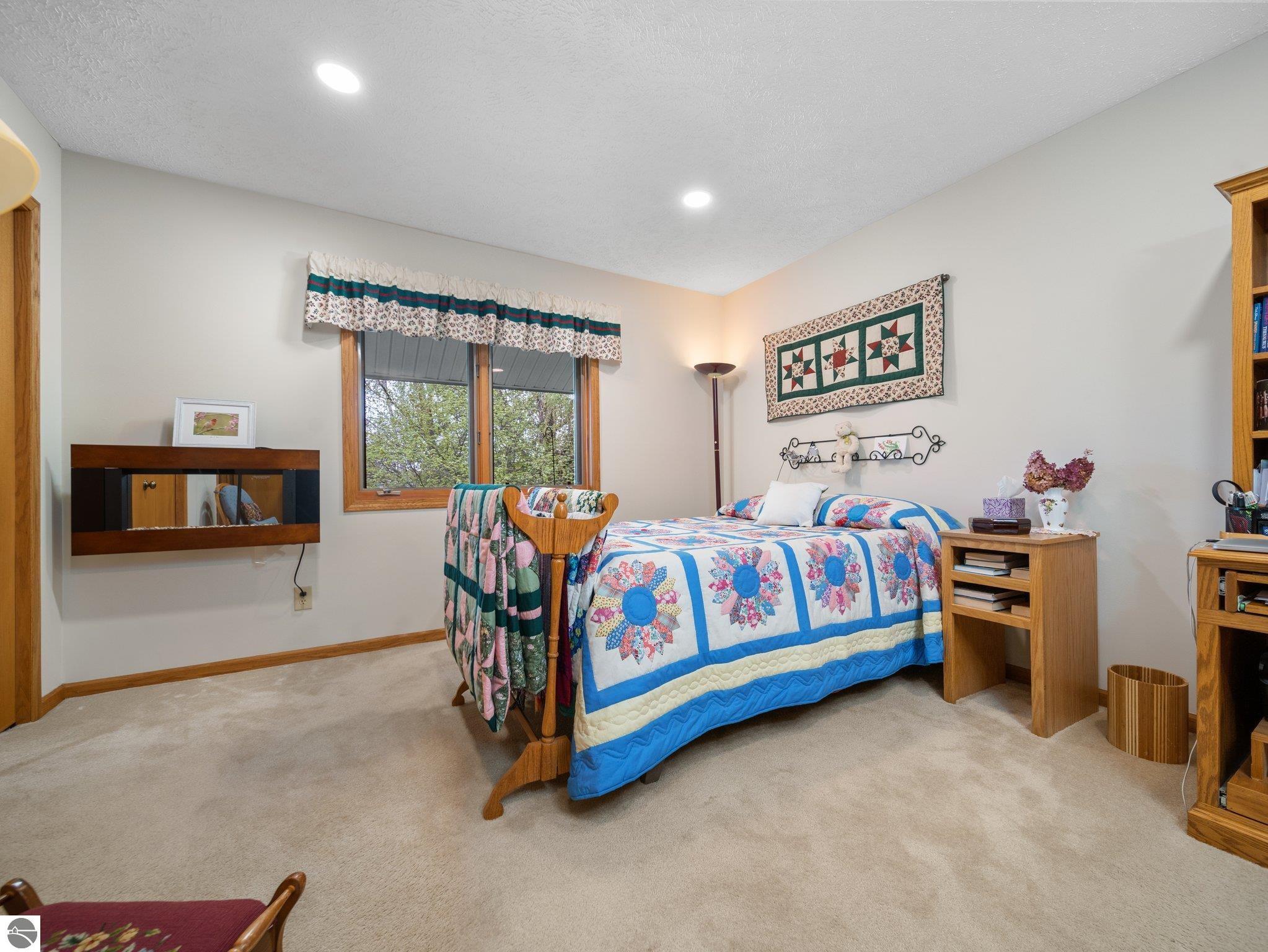 3715 Eastview Drive