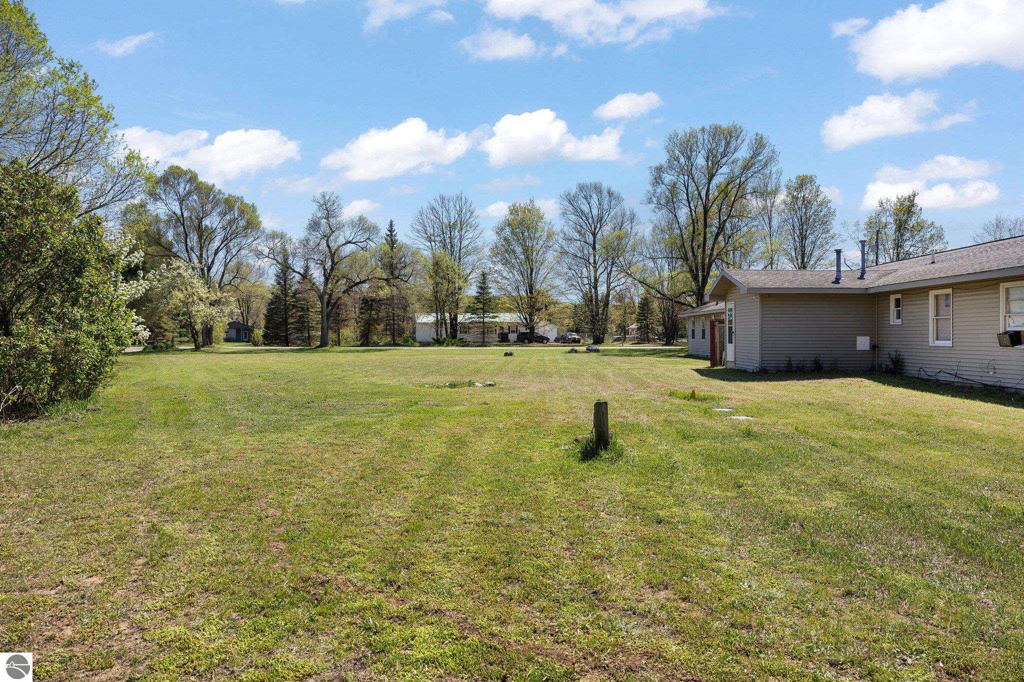 8528 Valley Road, Nw