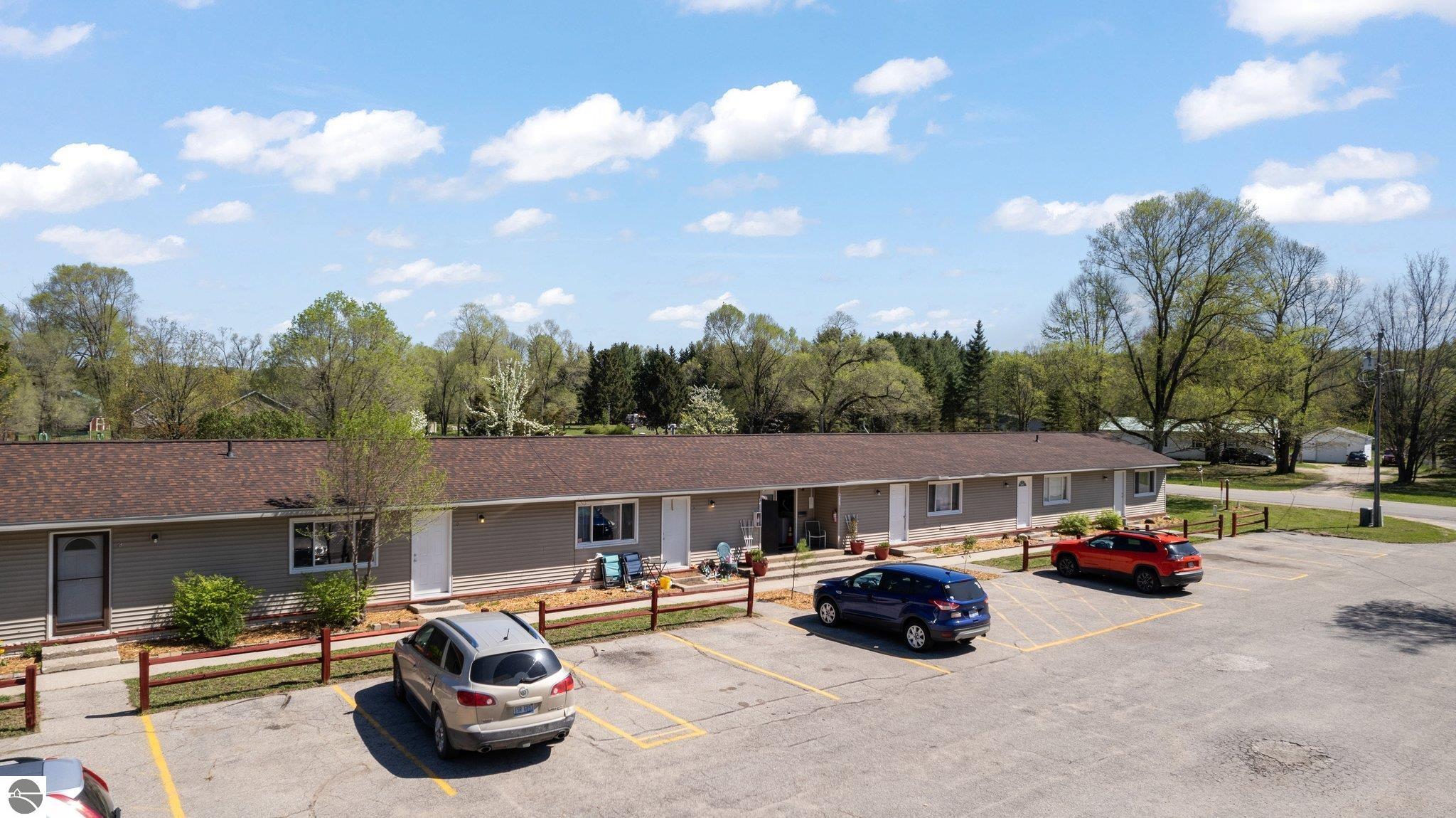8528 Valley Road, Nw