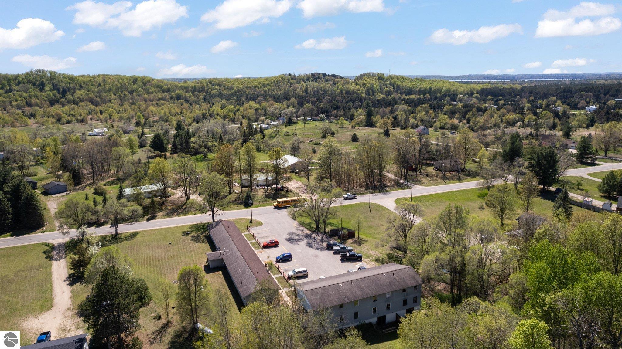 8528 Valley Road, Nw