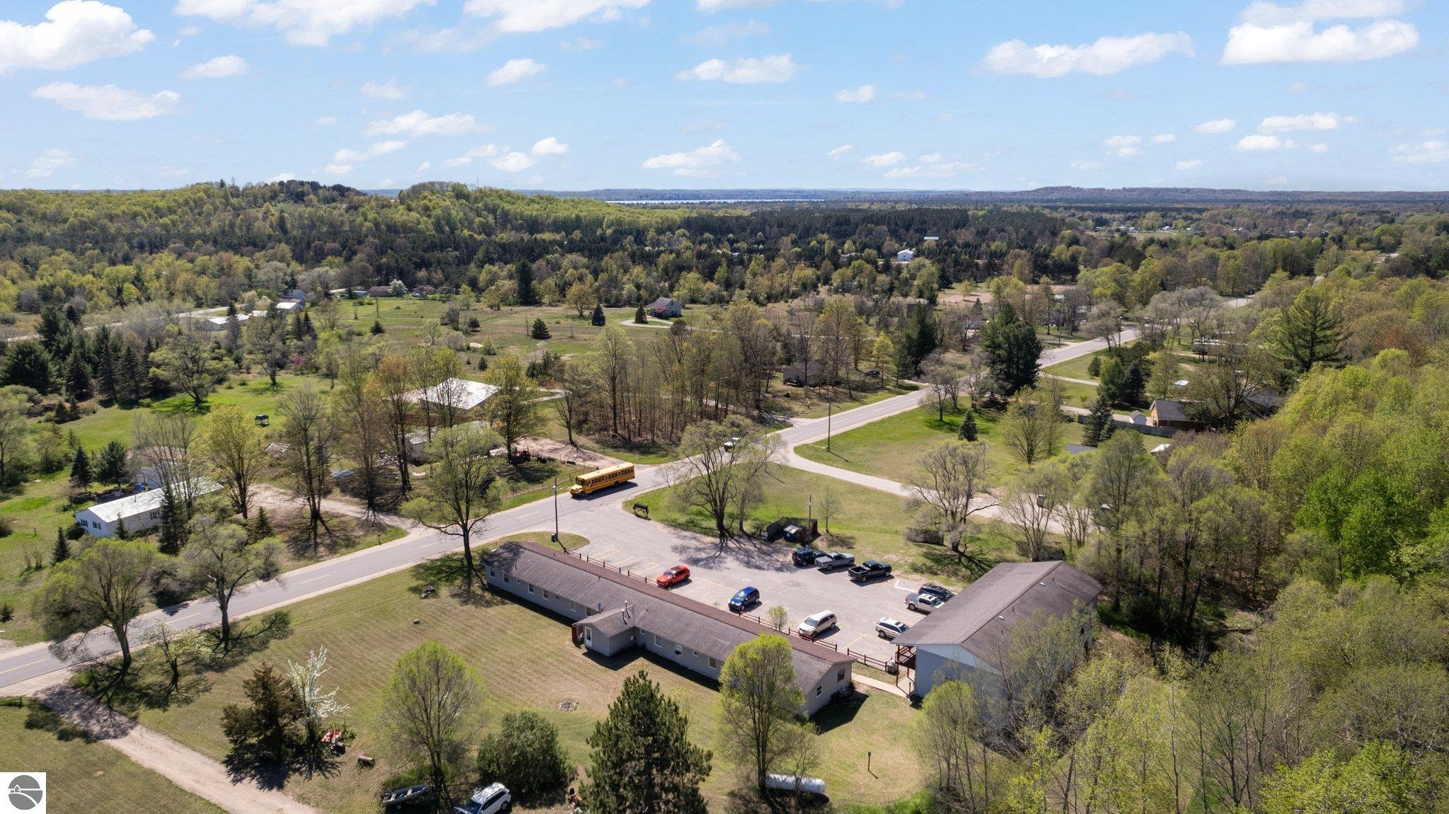 8528 Valley Road, Nw