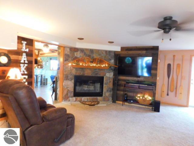 4544 N Shore Drive