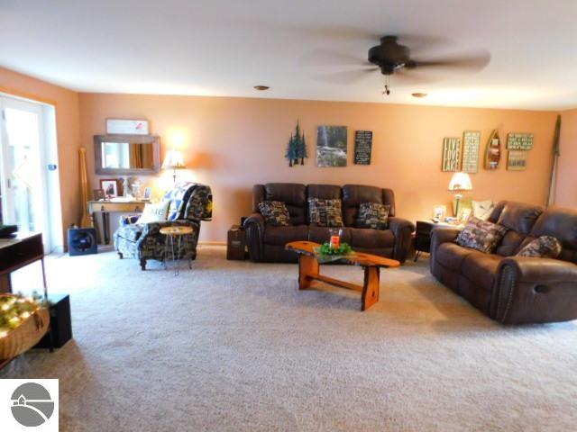 4544 N Shore Drive