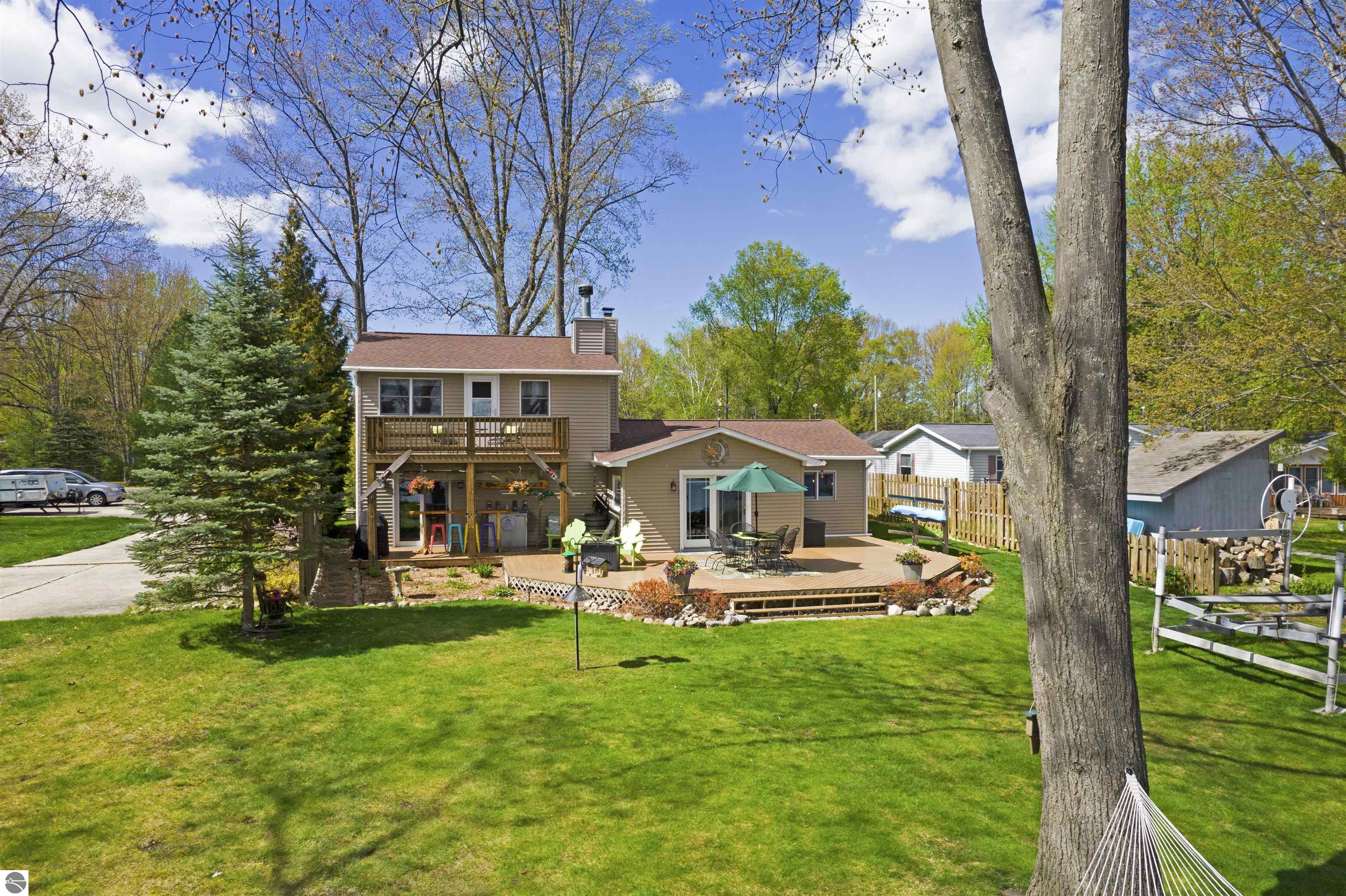 4544 N Shore Drive