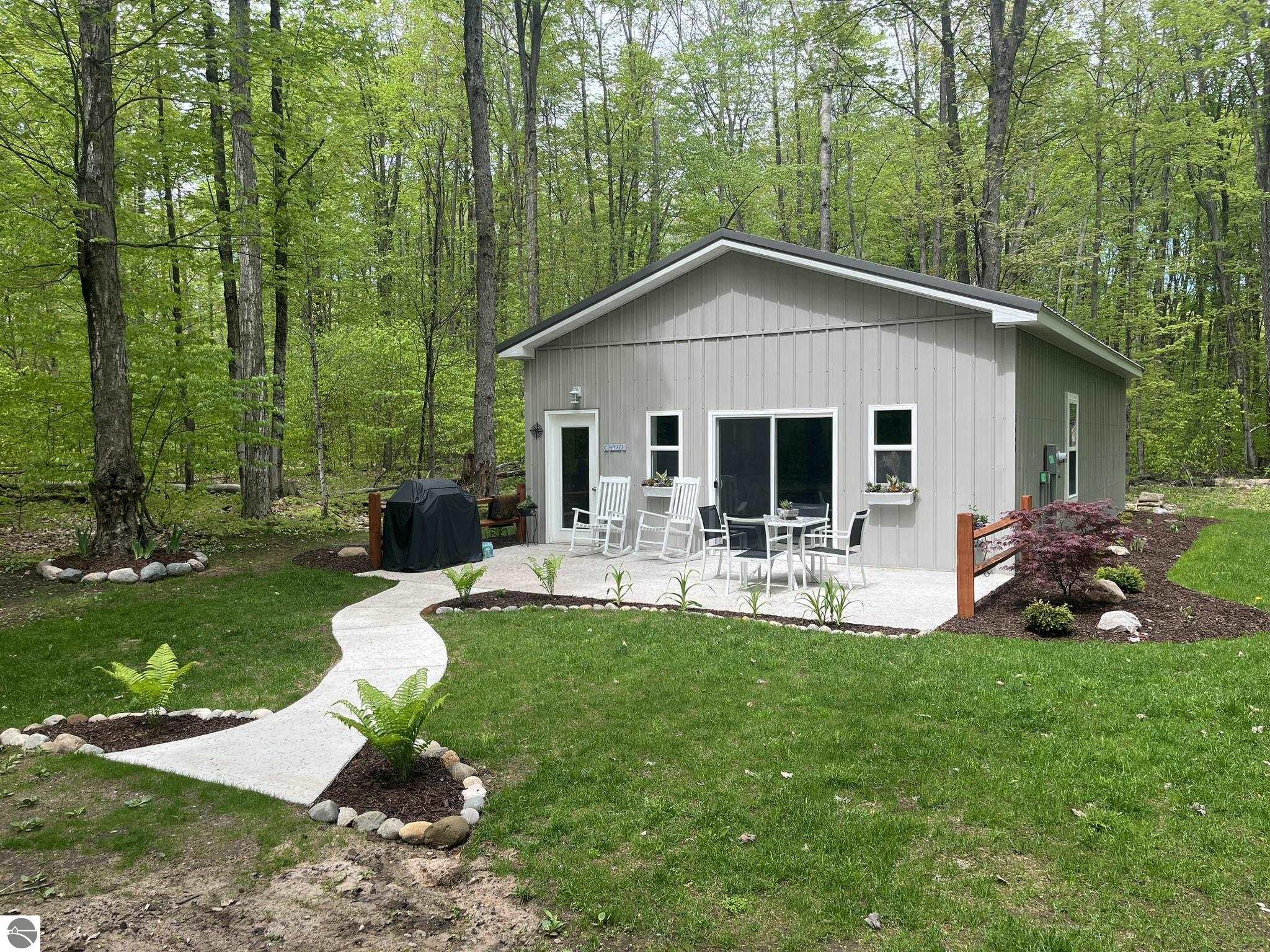 8660 Wilderness Trail
