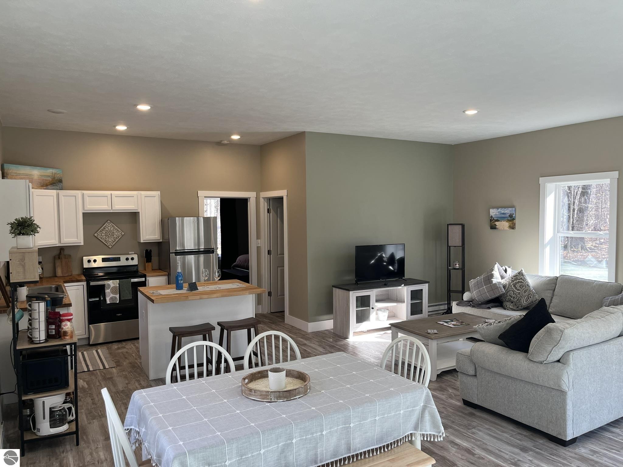8660 Wilderness Trail
