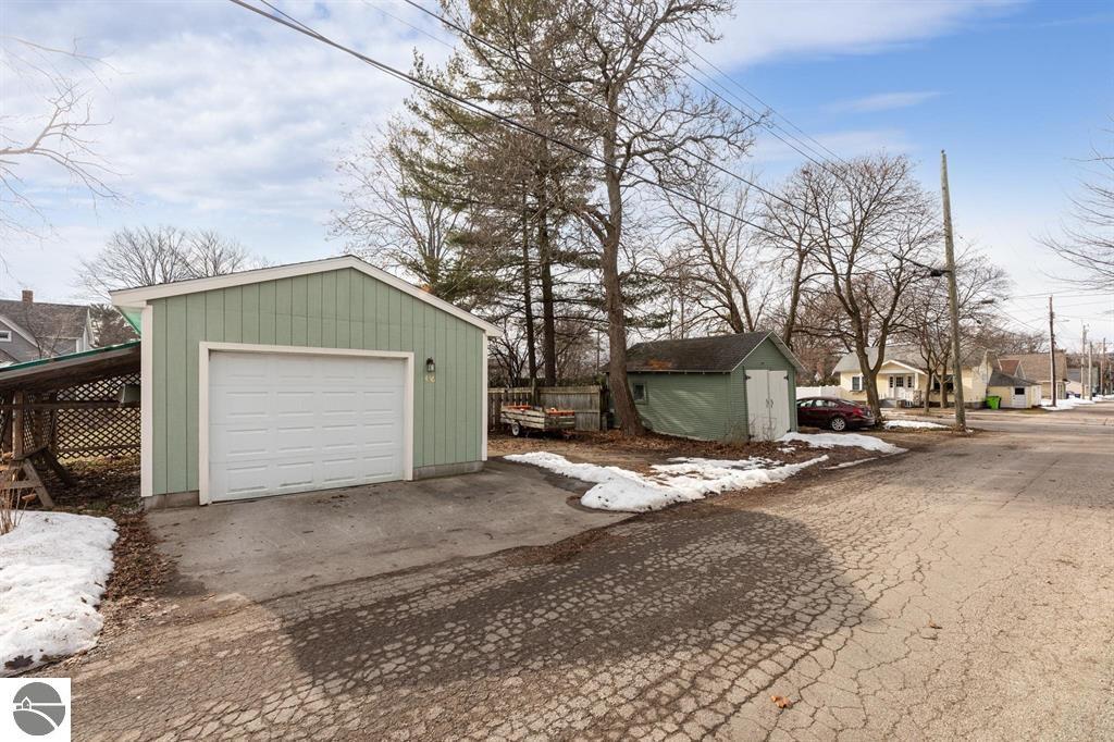 436 W Eleventh Street