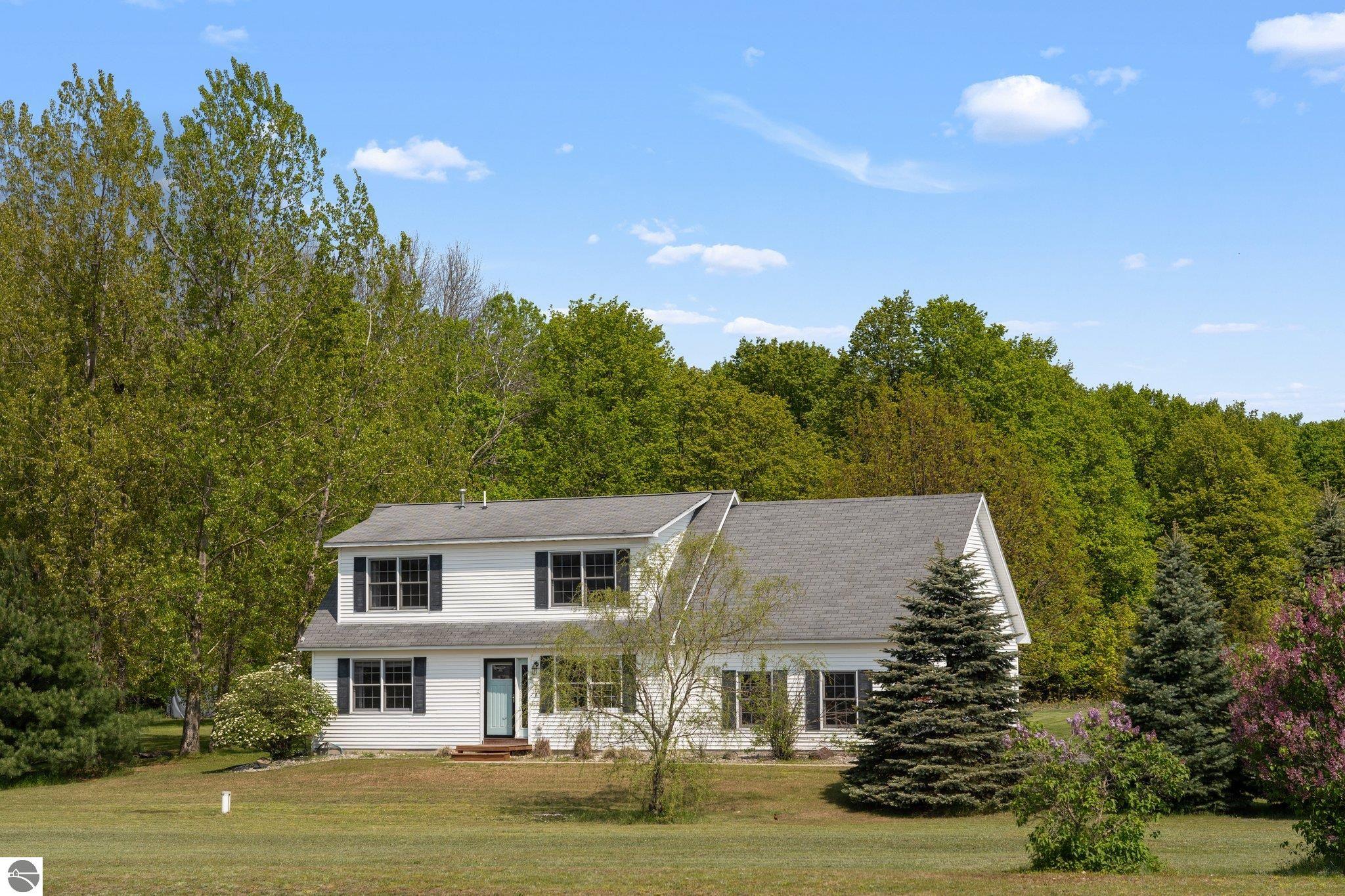 5225 Gauthier Lane