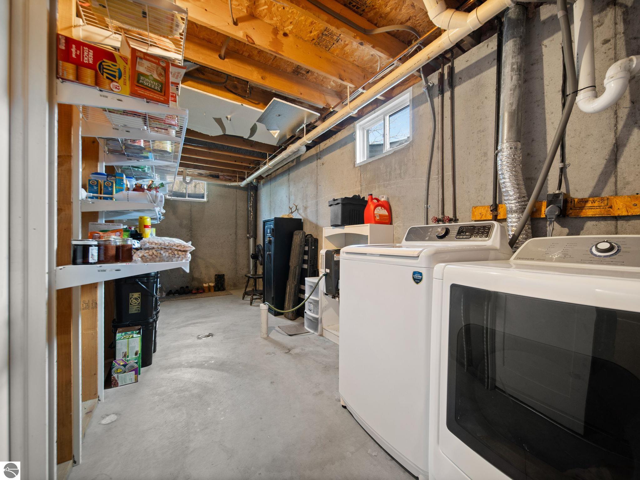 5225 Gauthier Lane