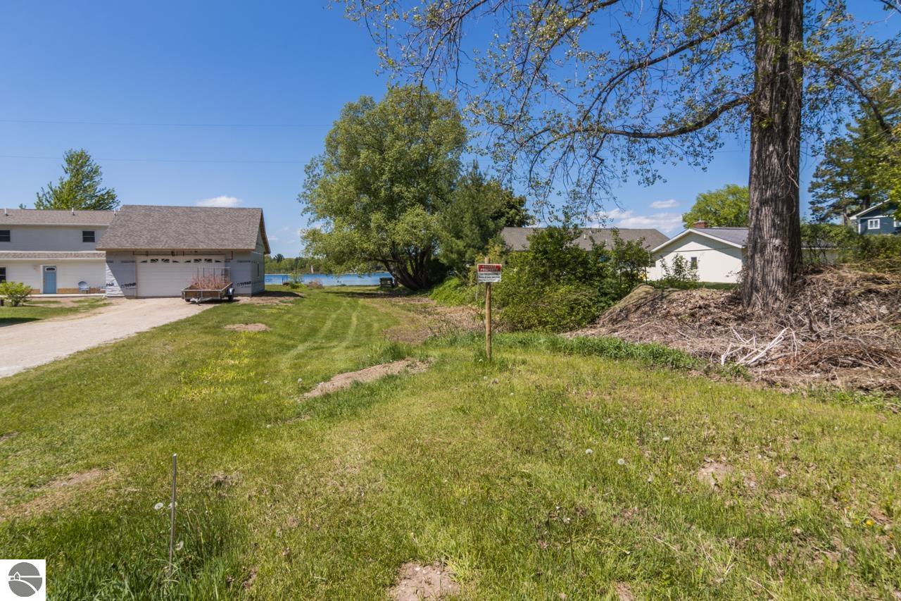 1408 Lake Drive