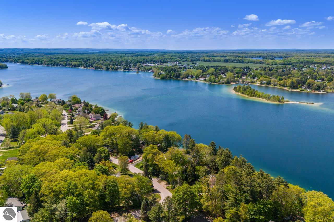 1408 Lake Drive