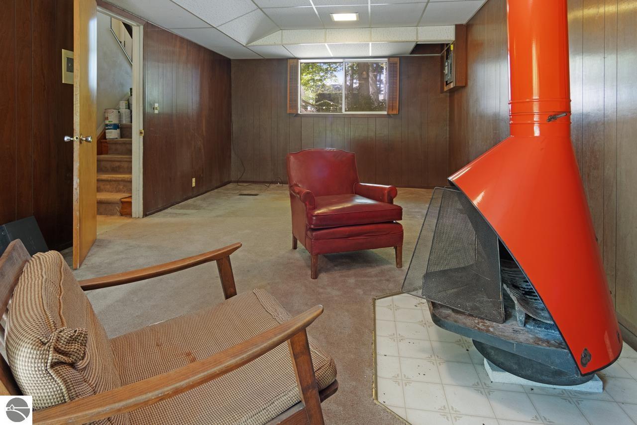 1408 Lake Drive