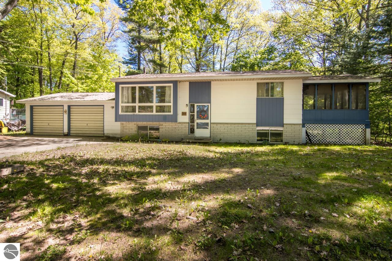 1408 Lake Drive