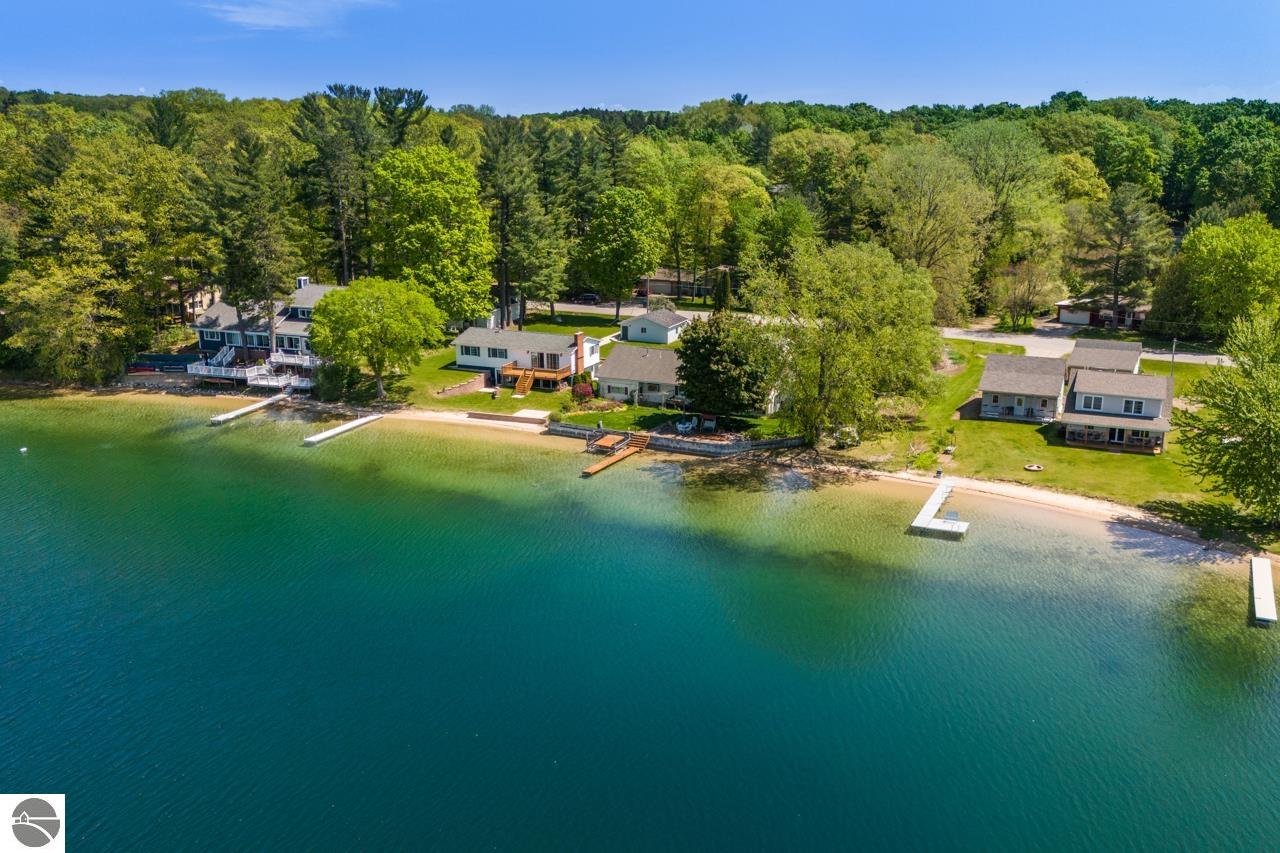 1408 Lake Drive