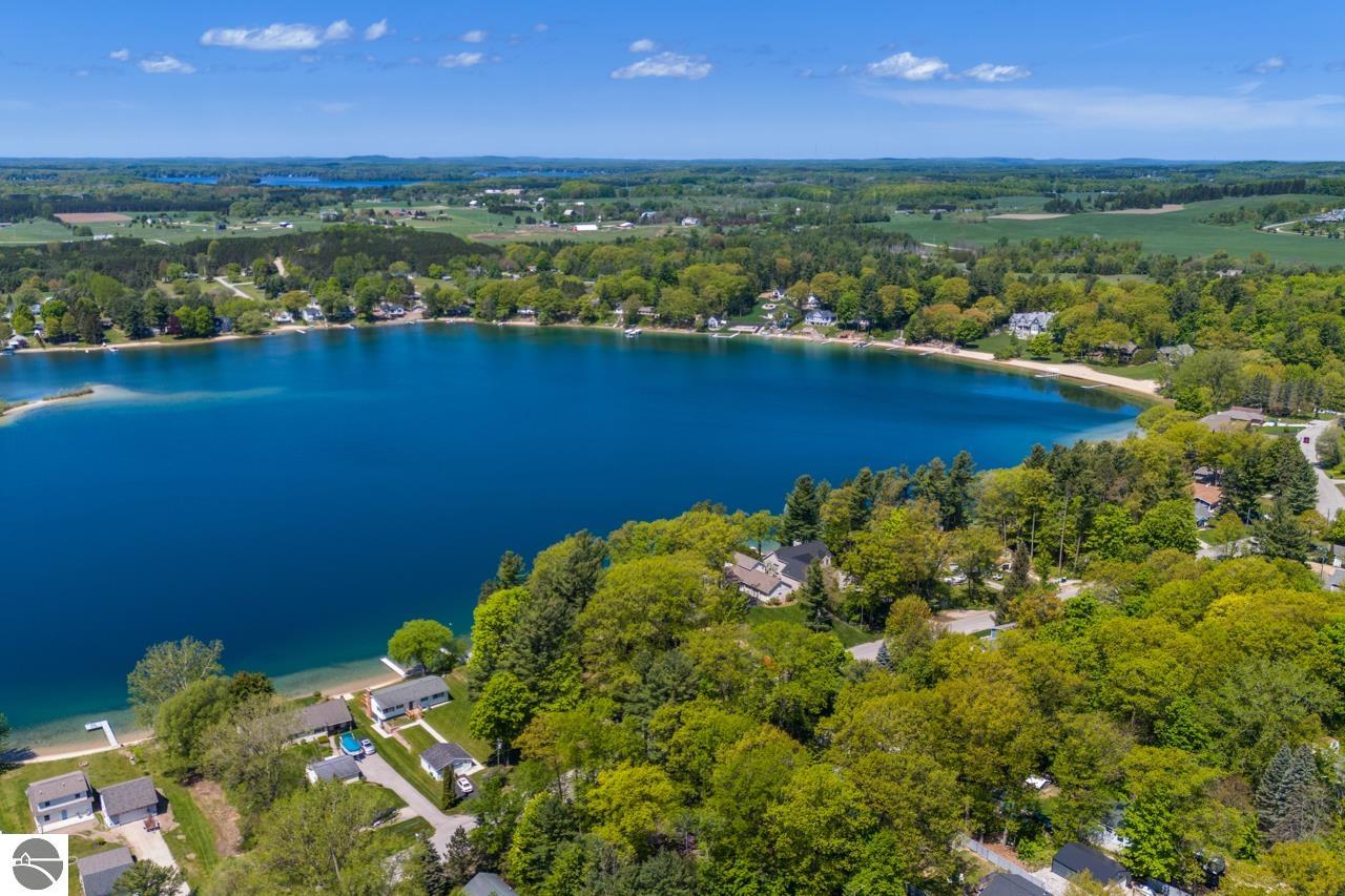 1408 Lake Drive