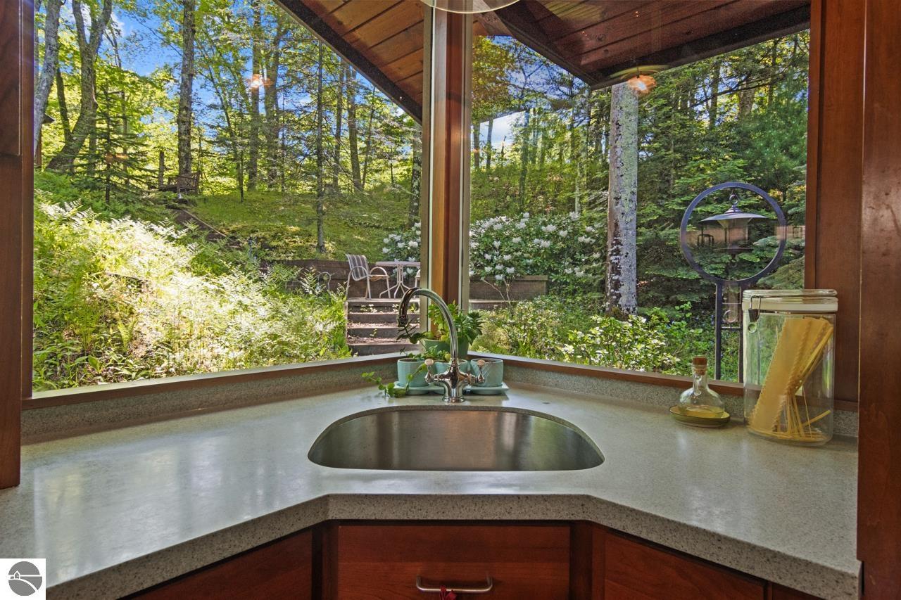 4857 Michigan Trail