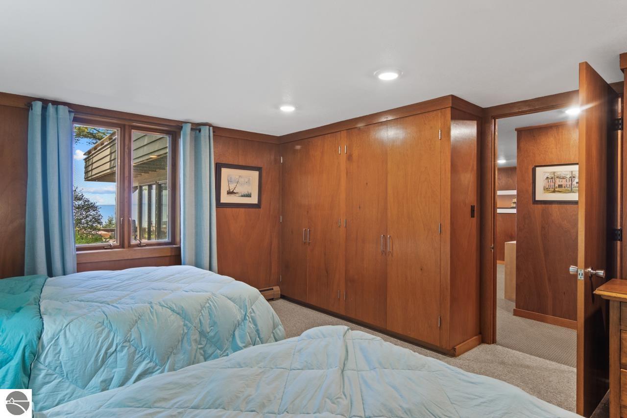4857 Michigan Trail