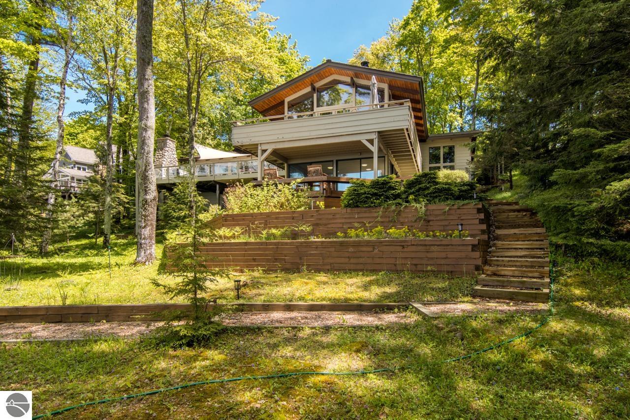 4857 Michigan Trail