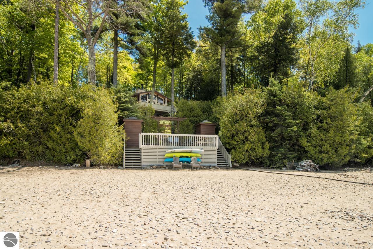 4857 Michigan Trail