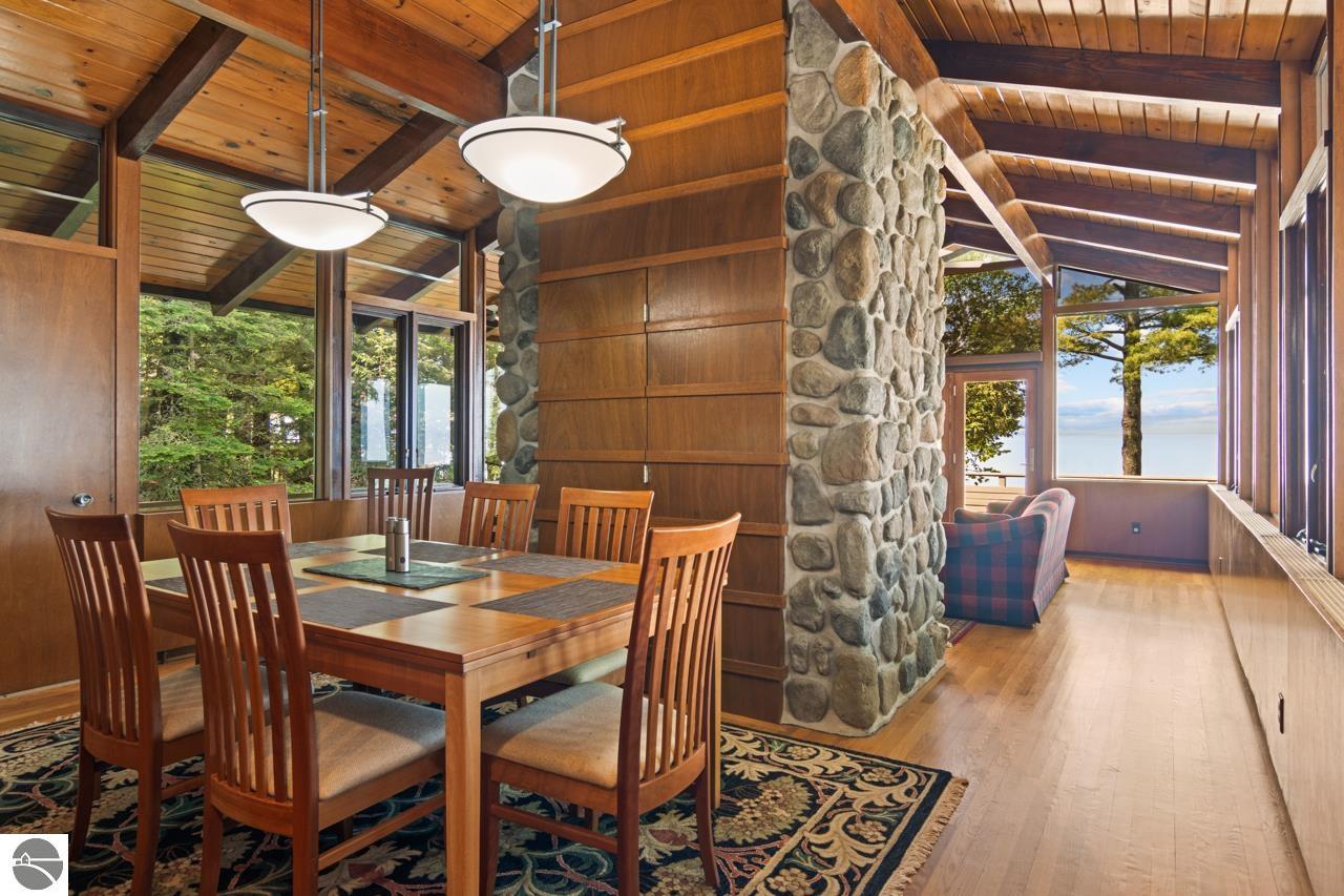 4857 Michigan Trail