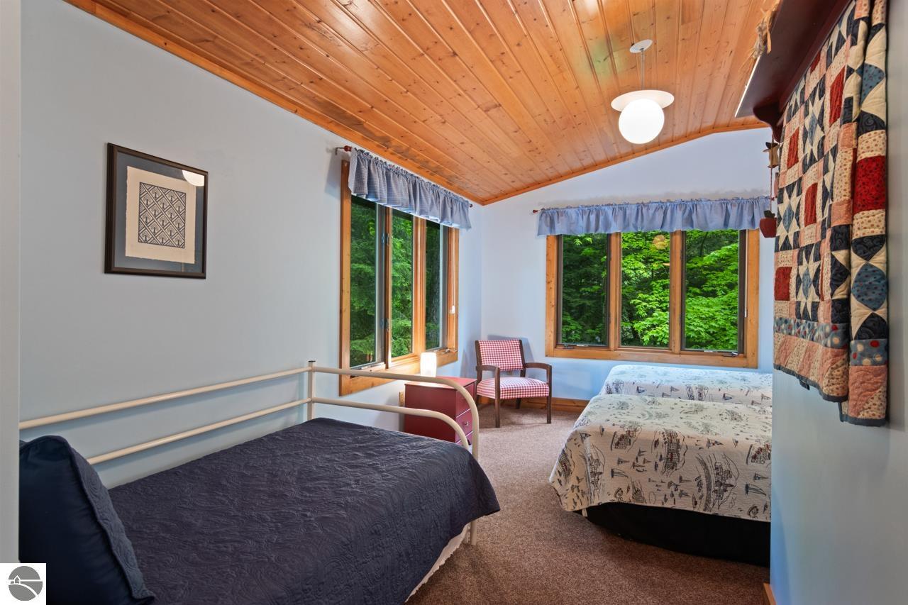 4857 Michigan Trail