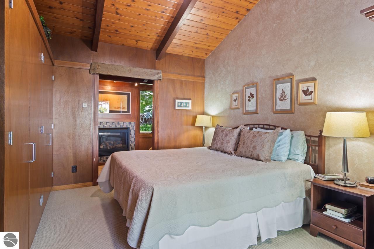 4857 Michigan Trail