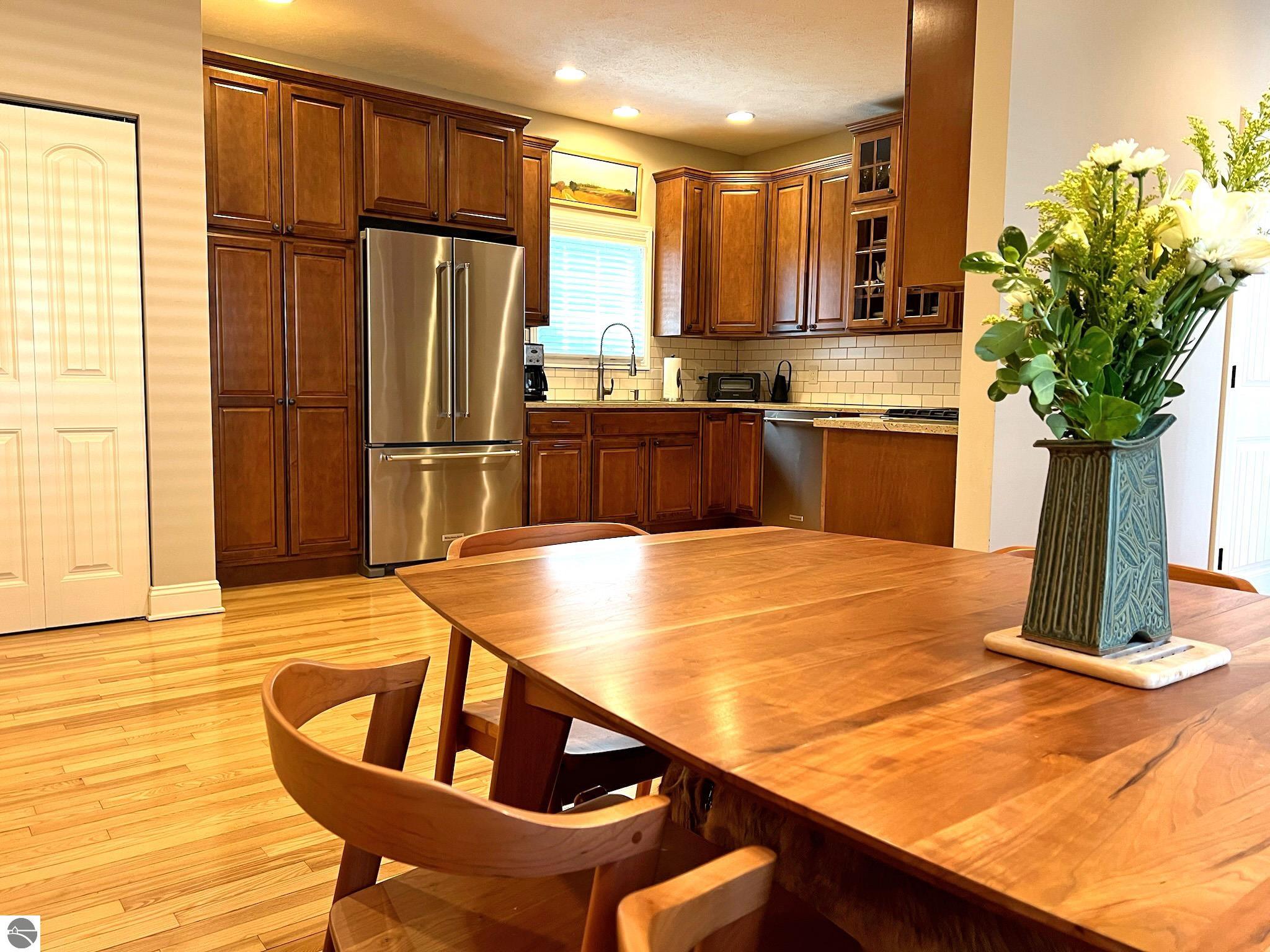 118 E Seventeenth Street