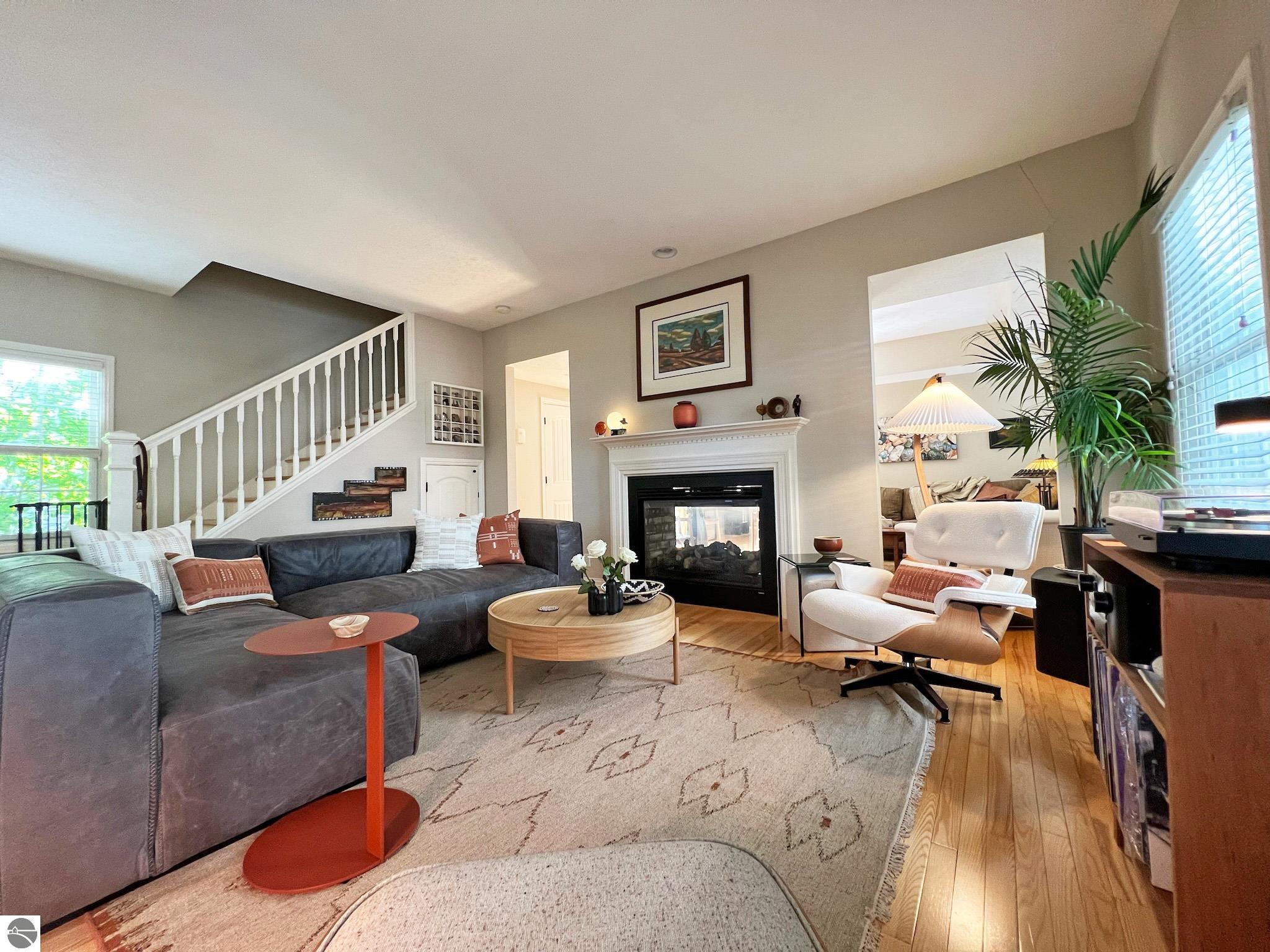 118 E Seventeenth Street