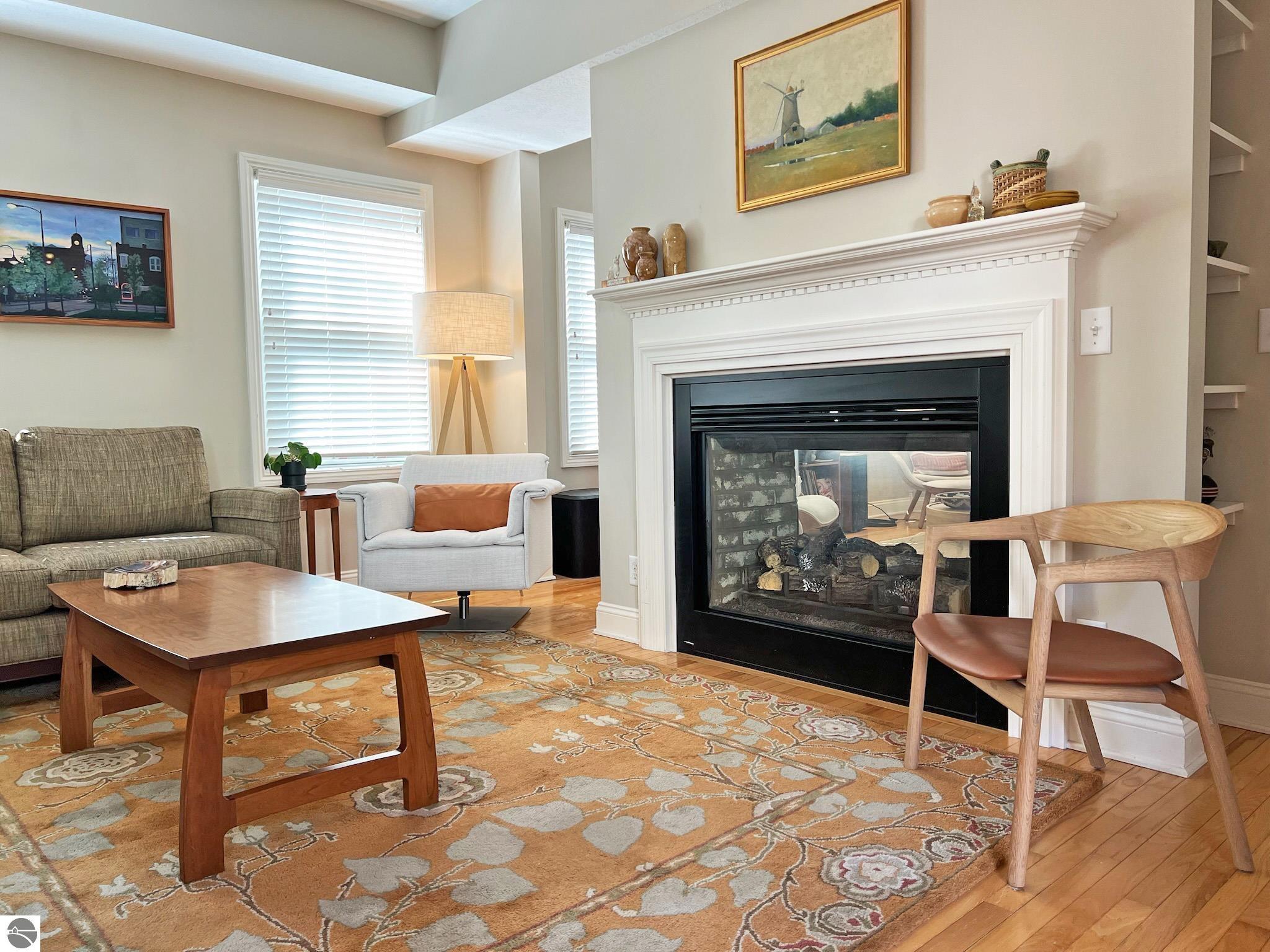 118 E Seventeenth Street