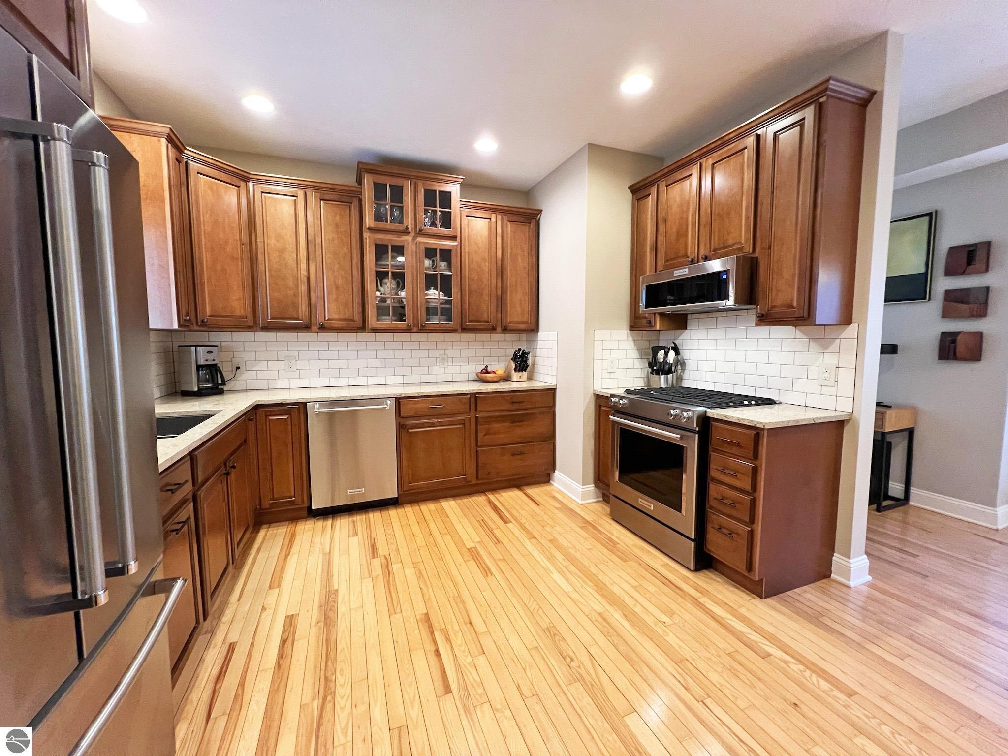 118 E Seventeenth Street