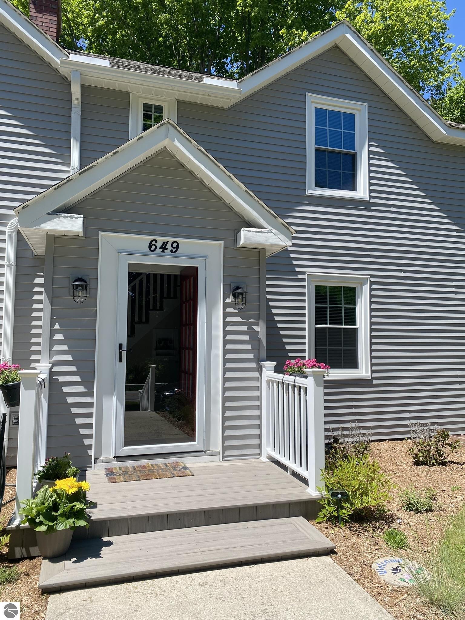 649 Crystal Avenue