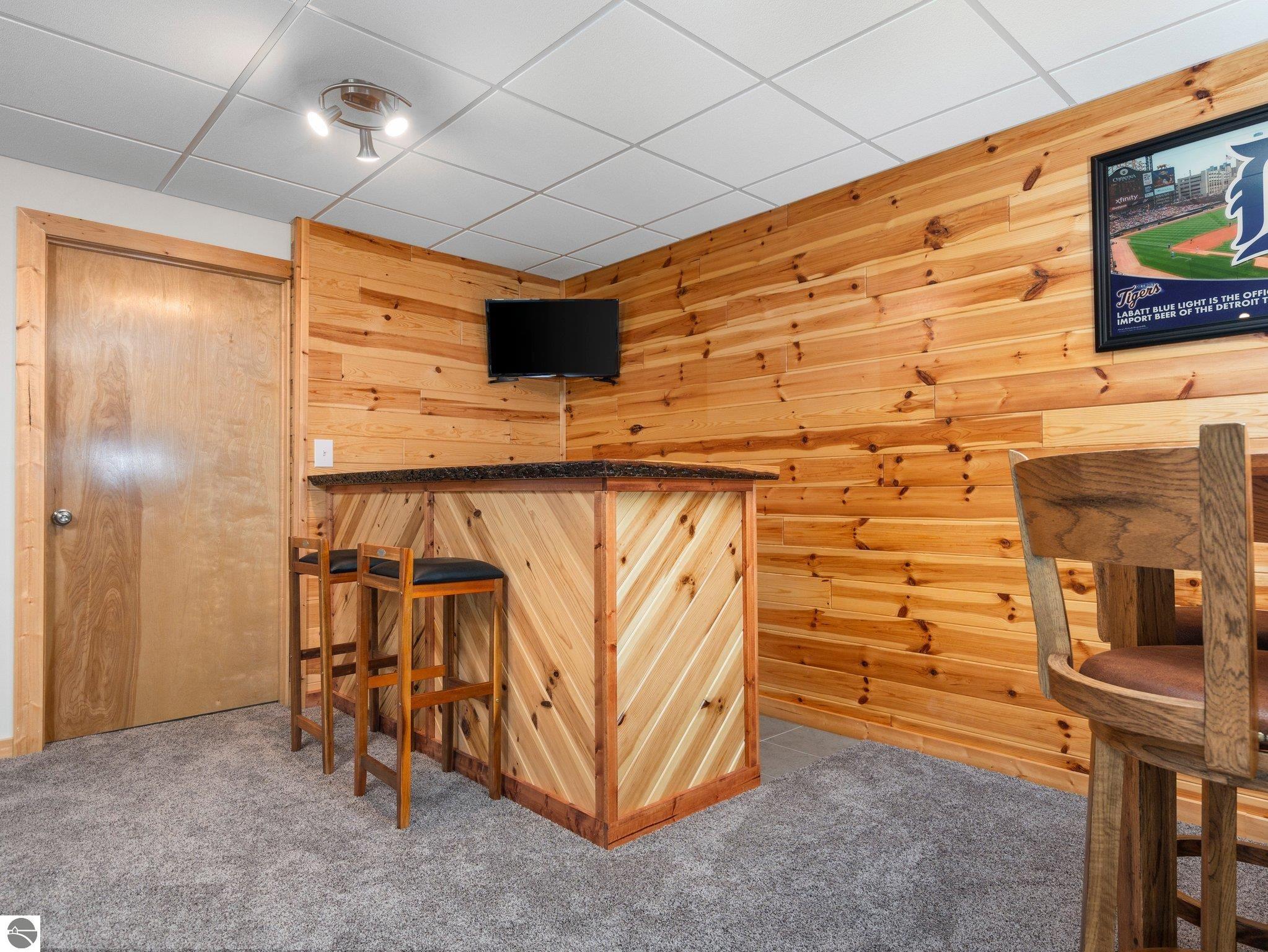 2155 Timber Trail, NE