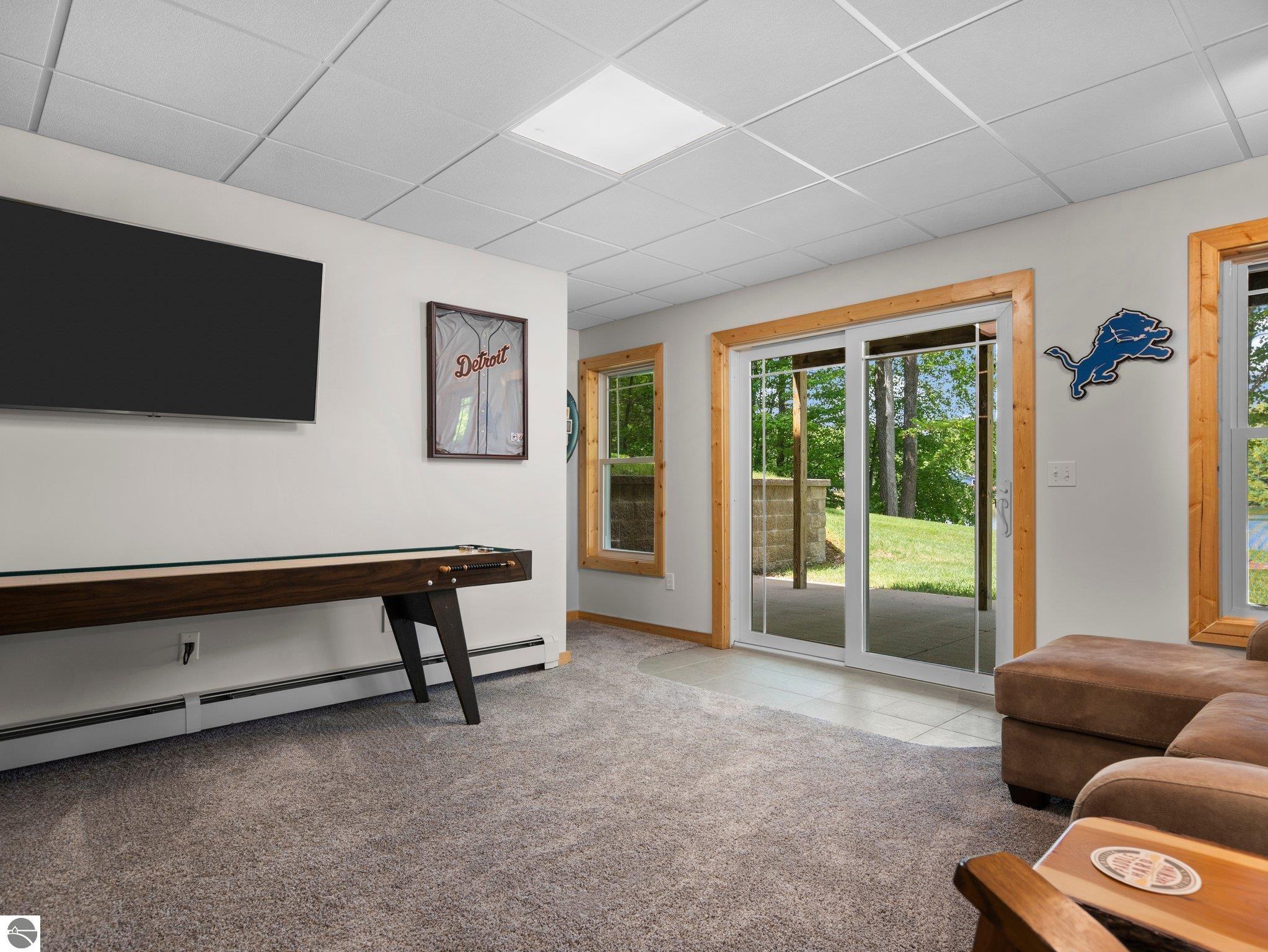 2155 Timber Trail, NE